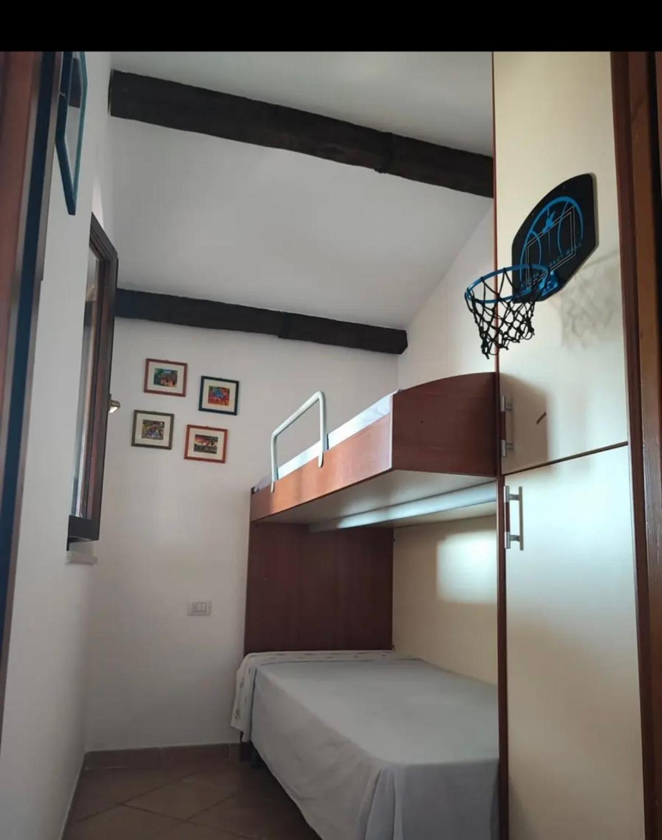 Casa Marty Borgo San Basilio view 4