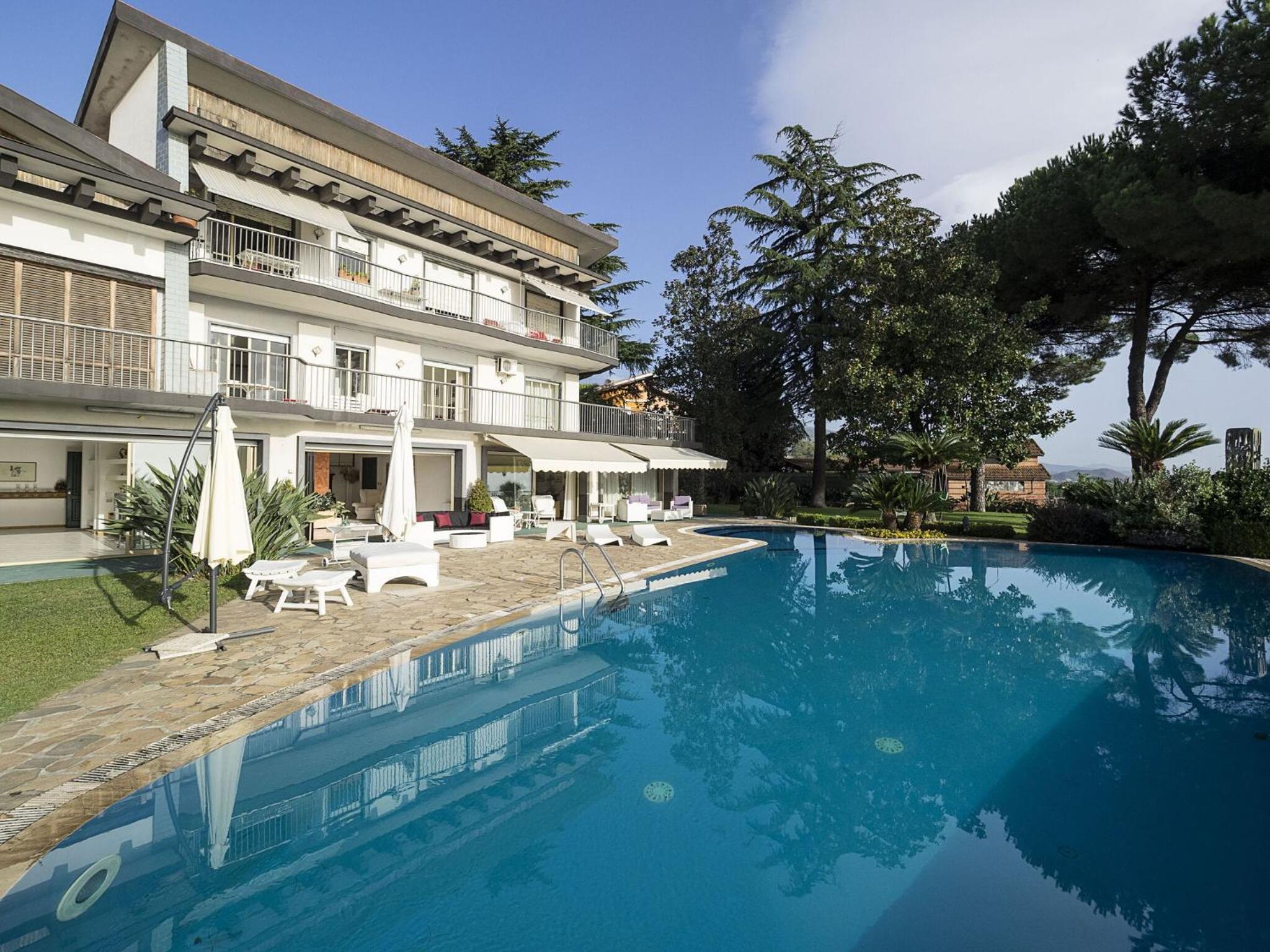 Villa Del Cavaliere Grillo view 3