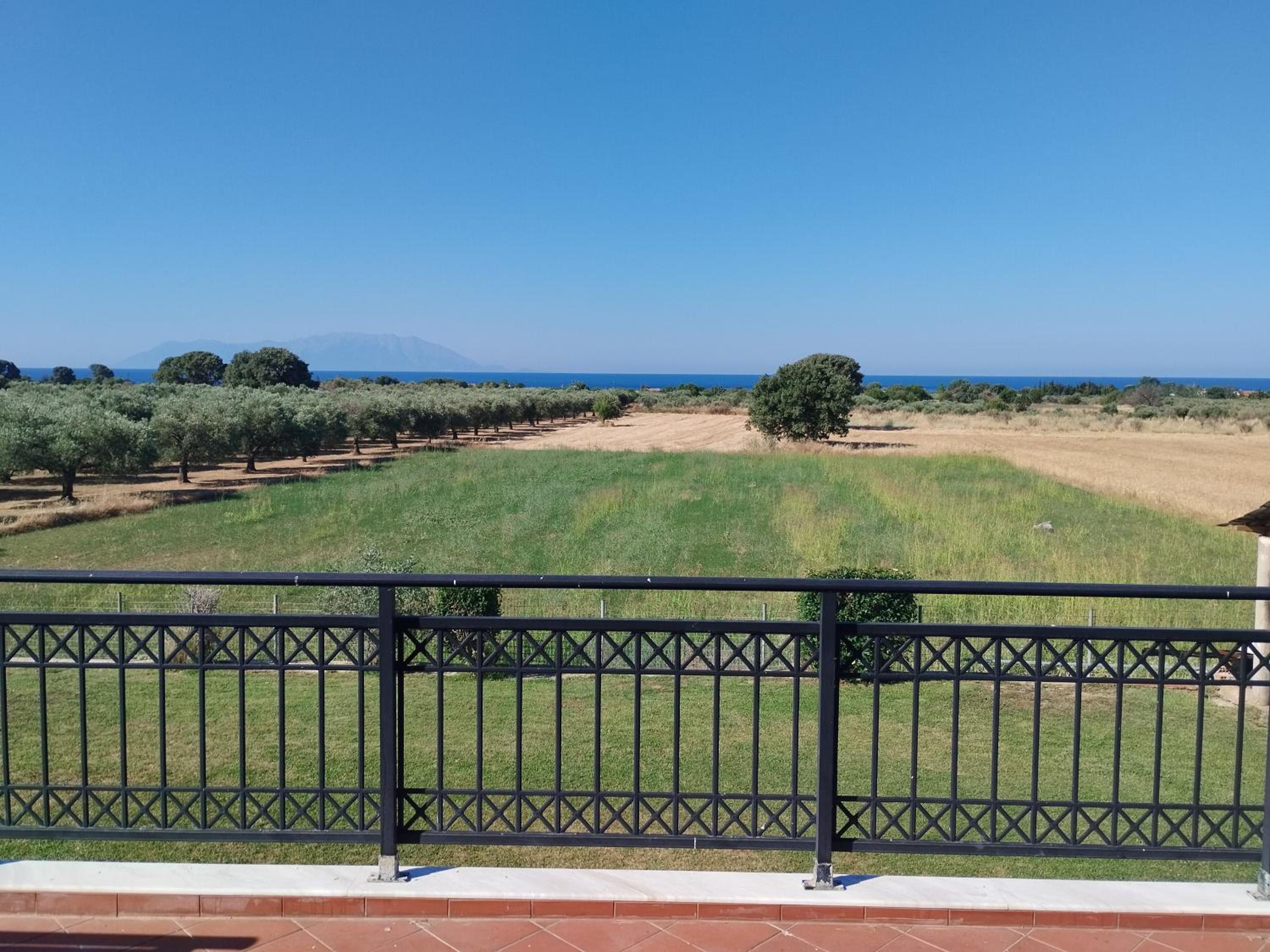 Bella Vista view 4