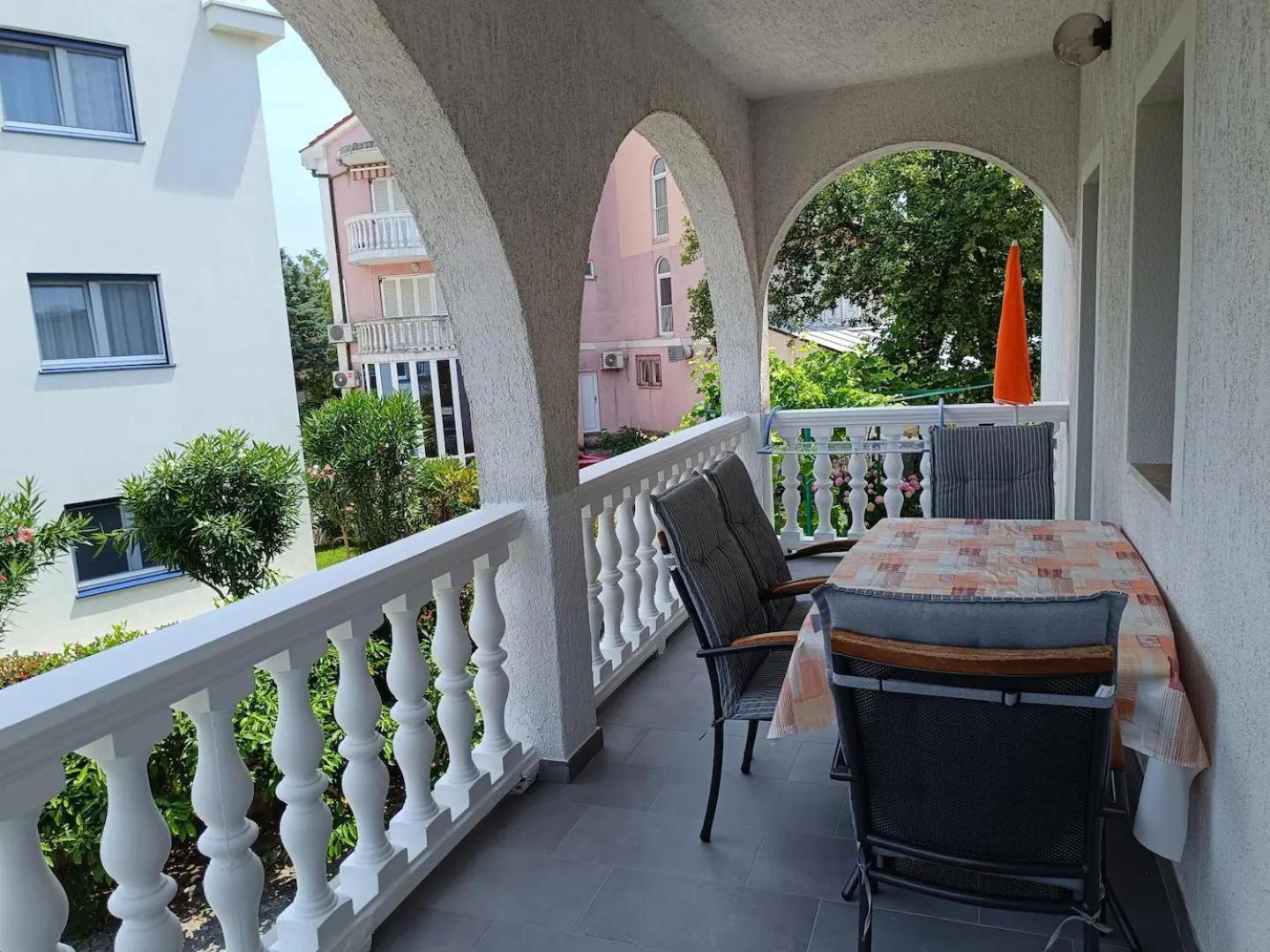 Apartment Maro and Studio Nora view 5
