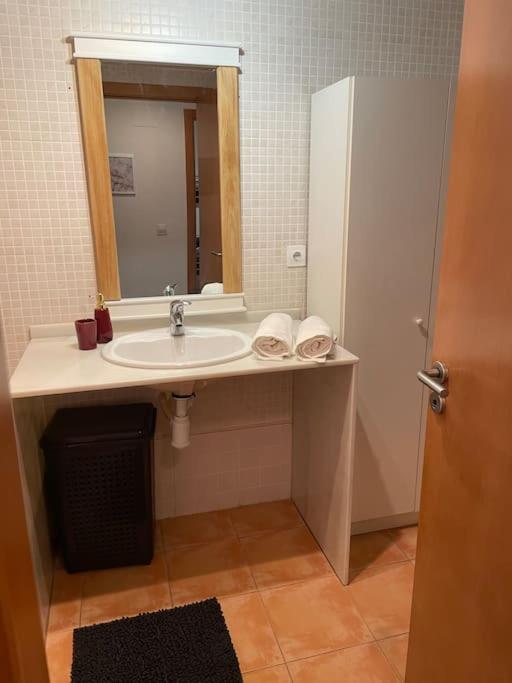 Sea-Breeze Apartment with Pool & Parking