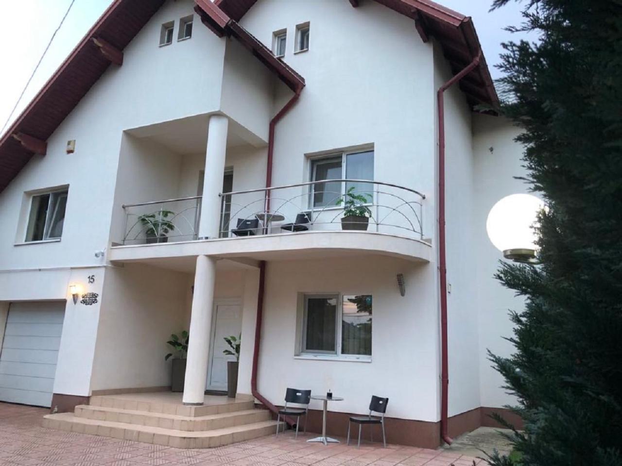 Lilu House