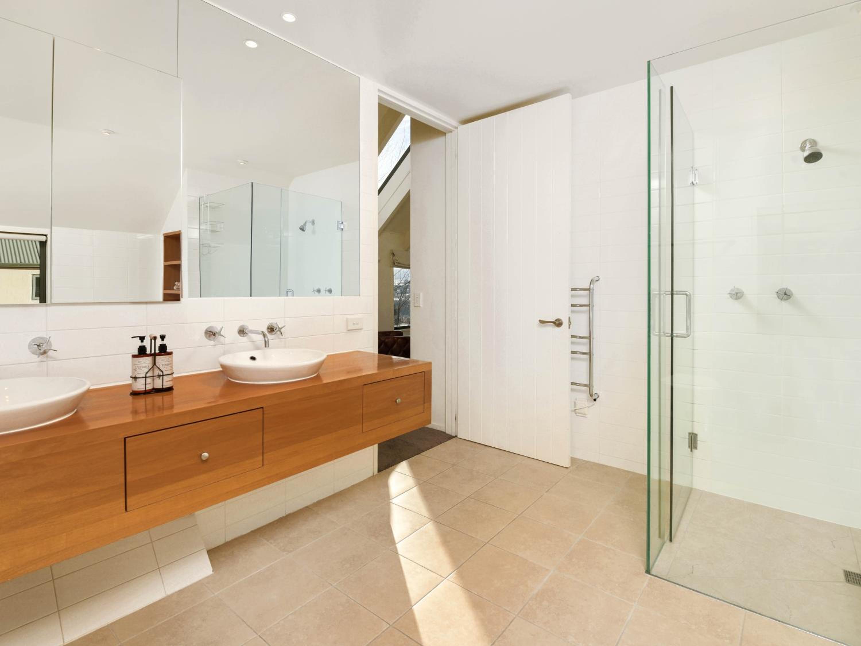 Lindmore Retreat & Spa - Luxury Family Home - Queenstown view 4