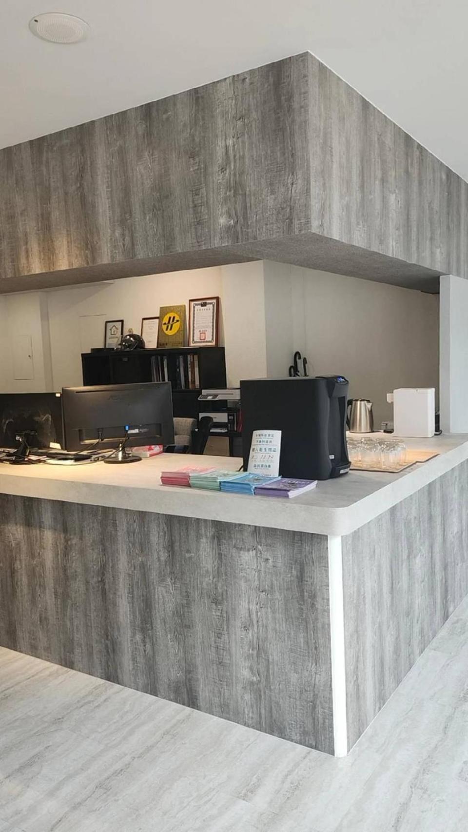 Meworld Hotel - Ximen