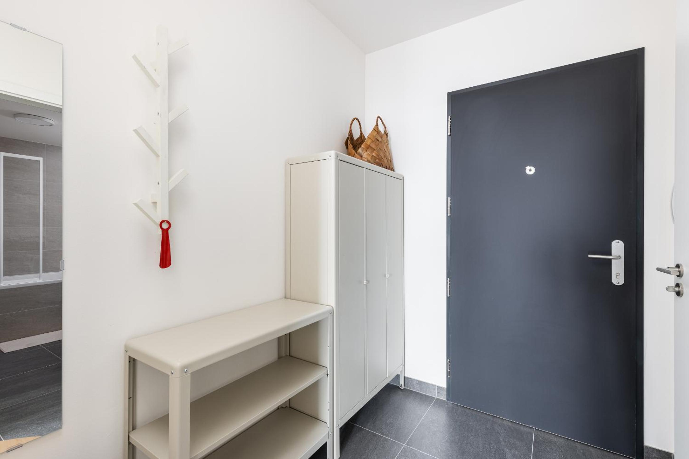 Stay2gether Japandi Homestay for 4 - Metro B Luka