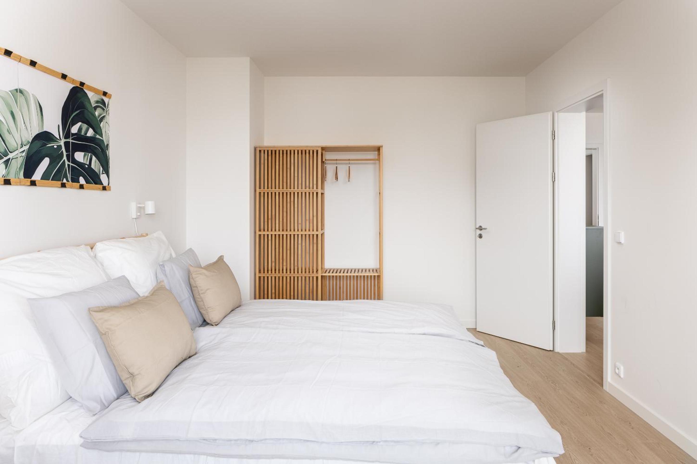 Stay2gether Japandi Homestay for 4 - Metro B Luka