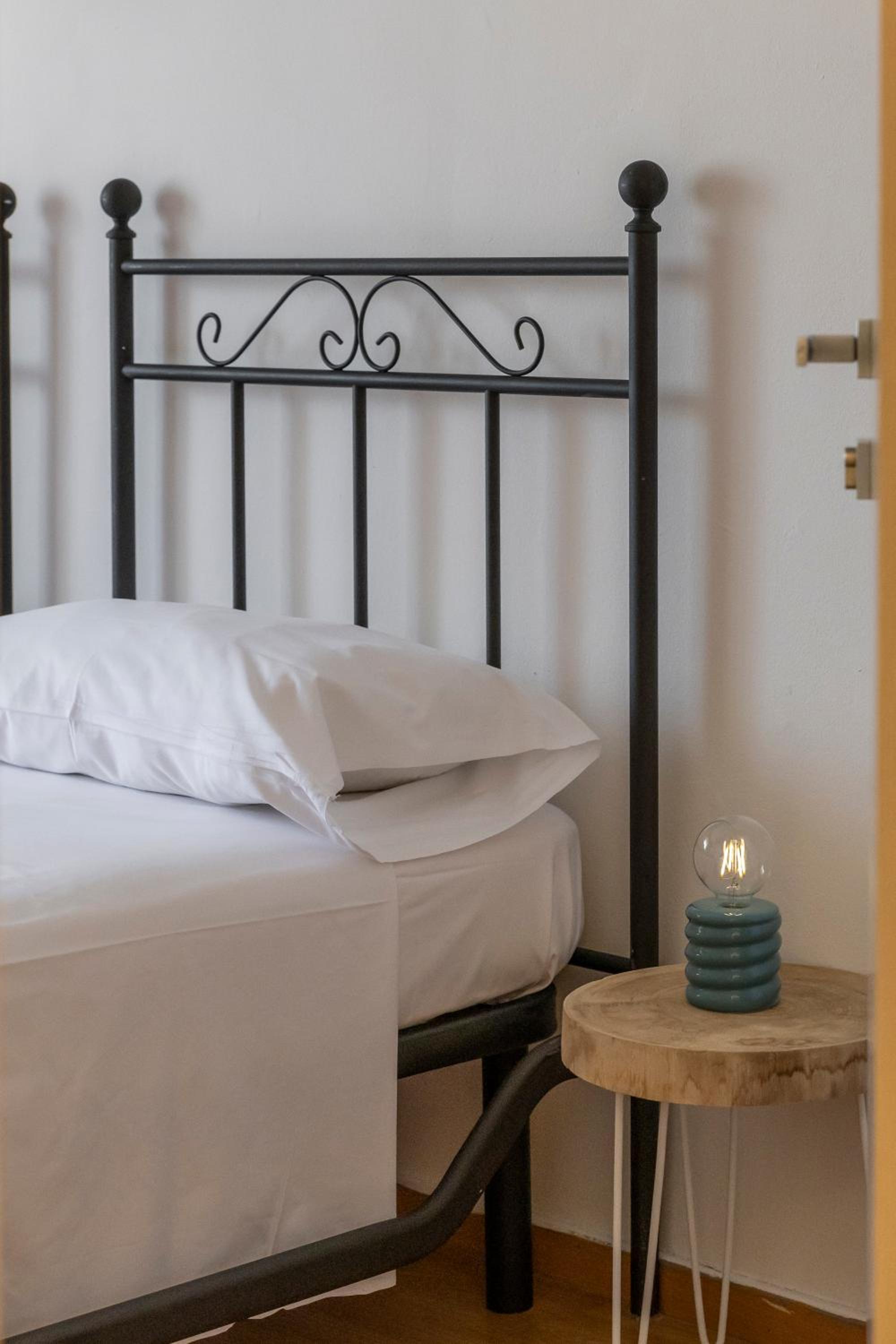 Mariclà Boutique Rooms with Balcony & Free Parking