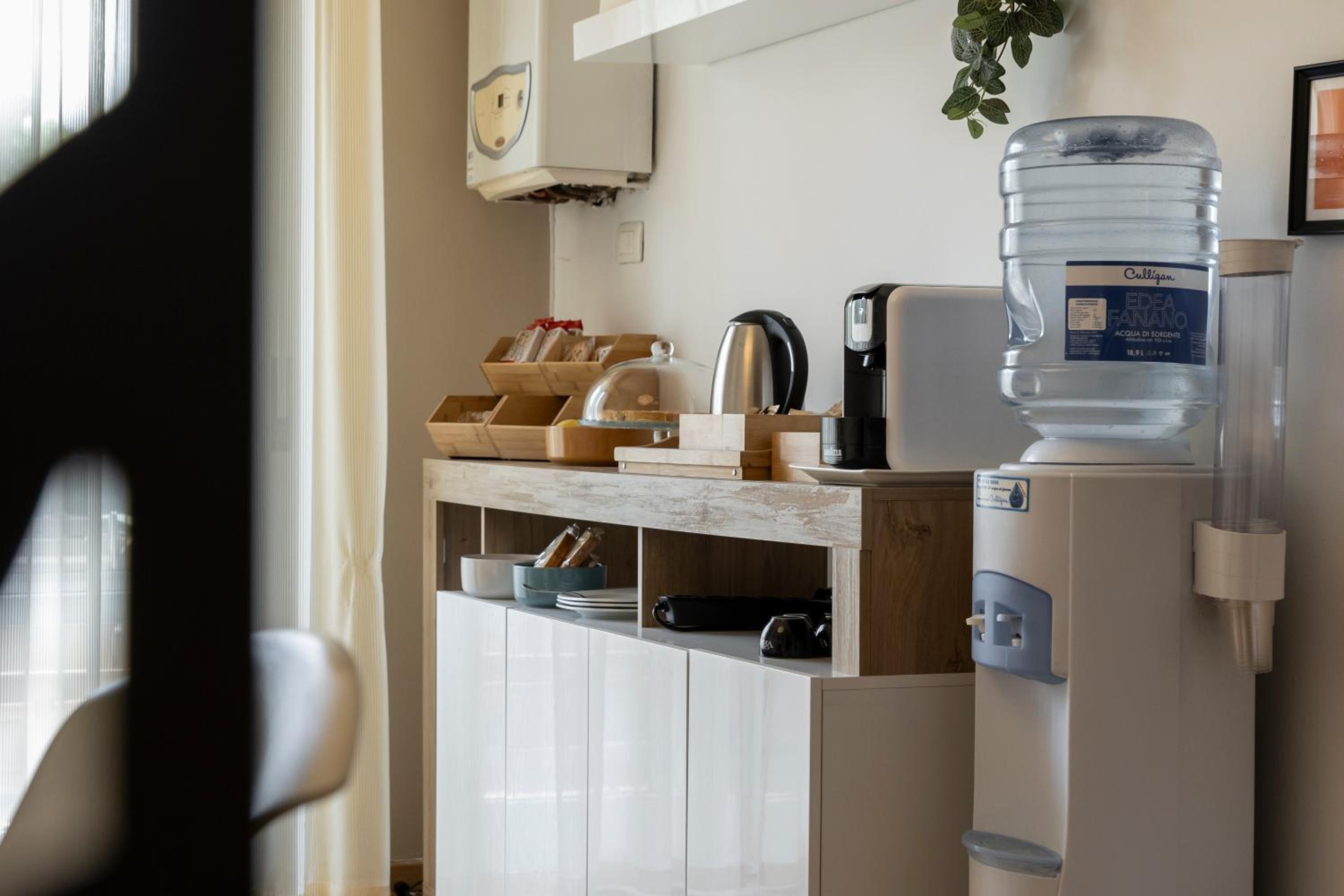 Mariclà Boutique Rooms with Balcony & Free Parking