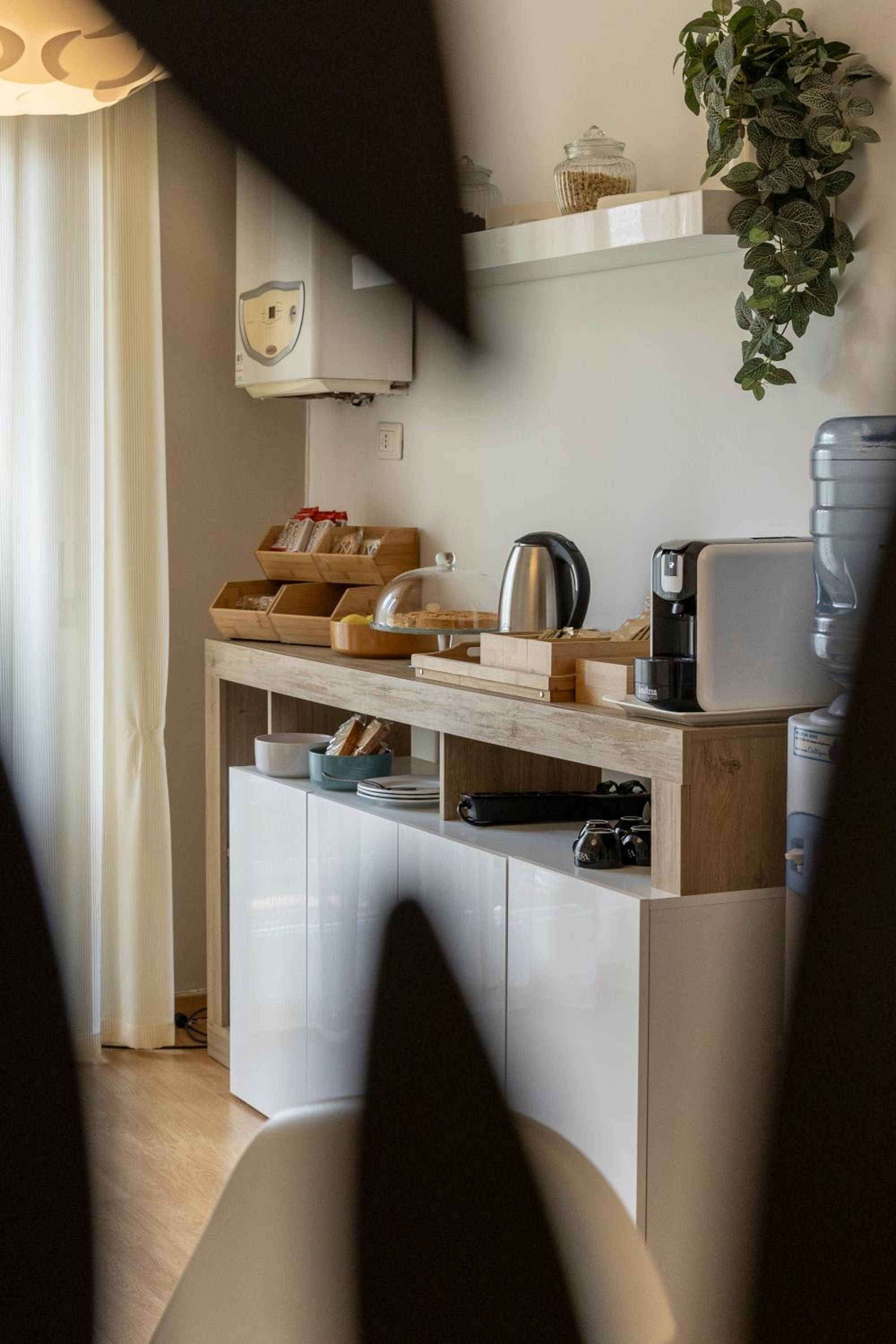 Mariclà Boutique Rooms with Balcony & Free Parking