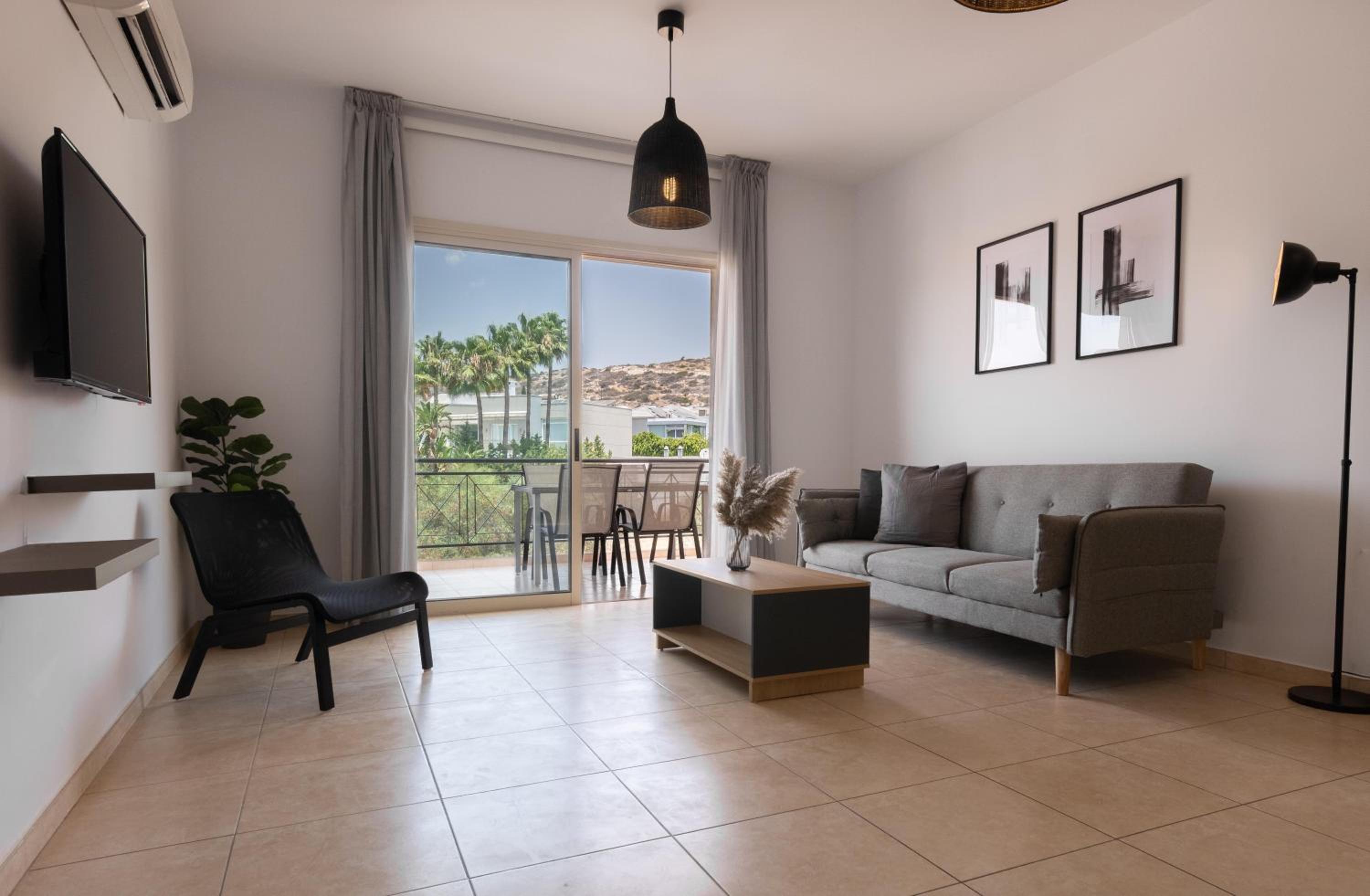 Phaedrus Living Limassol Pyrgos Seaside Flat