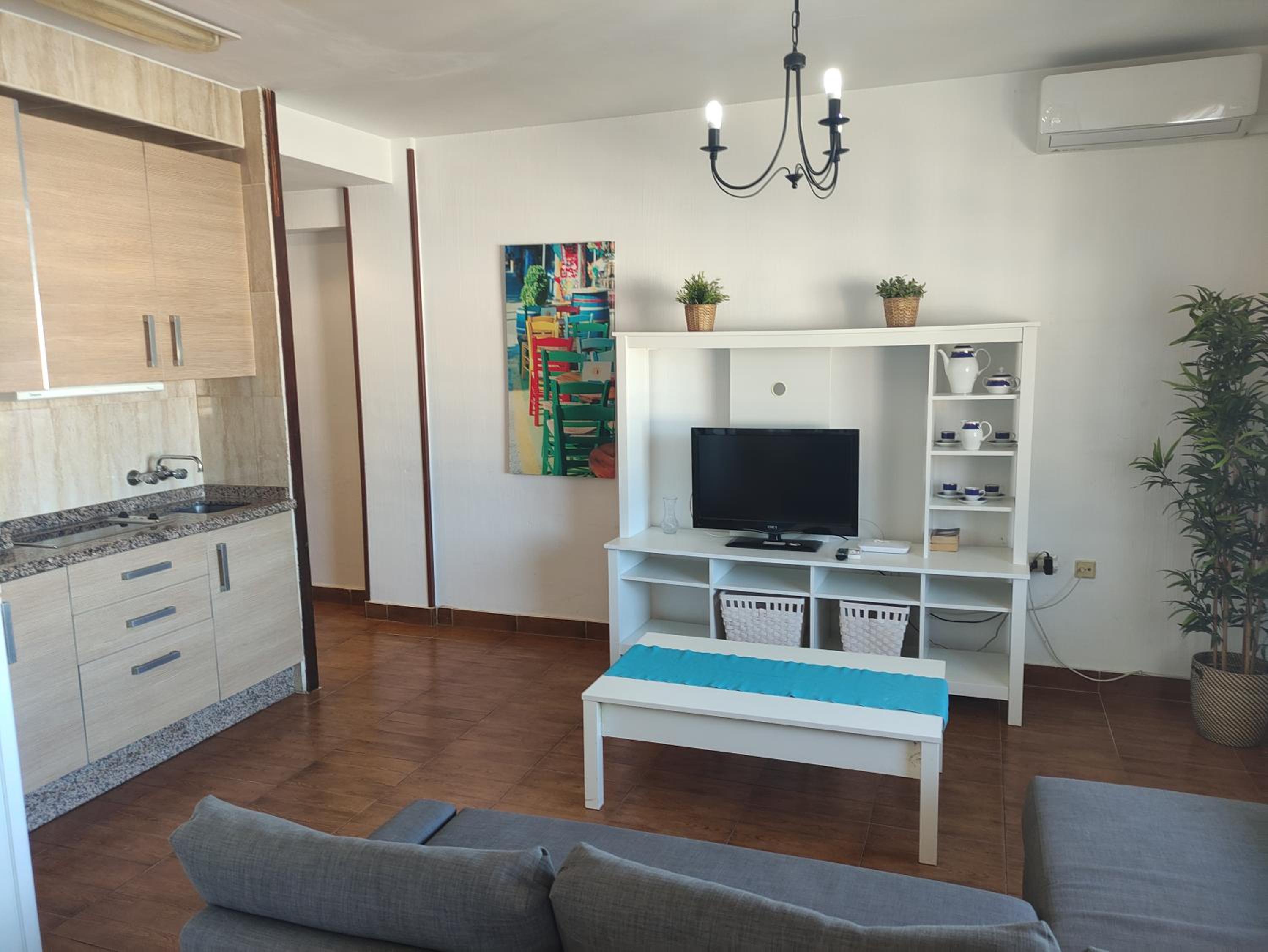 Apartment in Marbella First Line Beach Apto 12-3 view 4