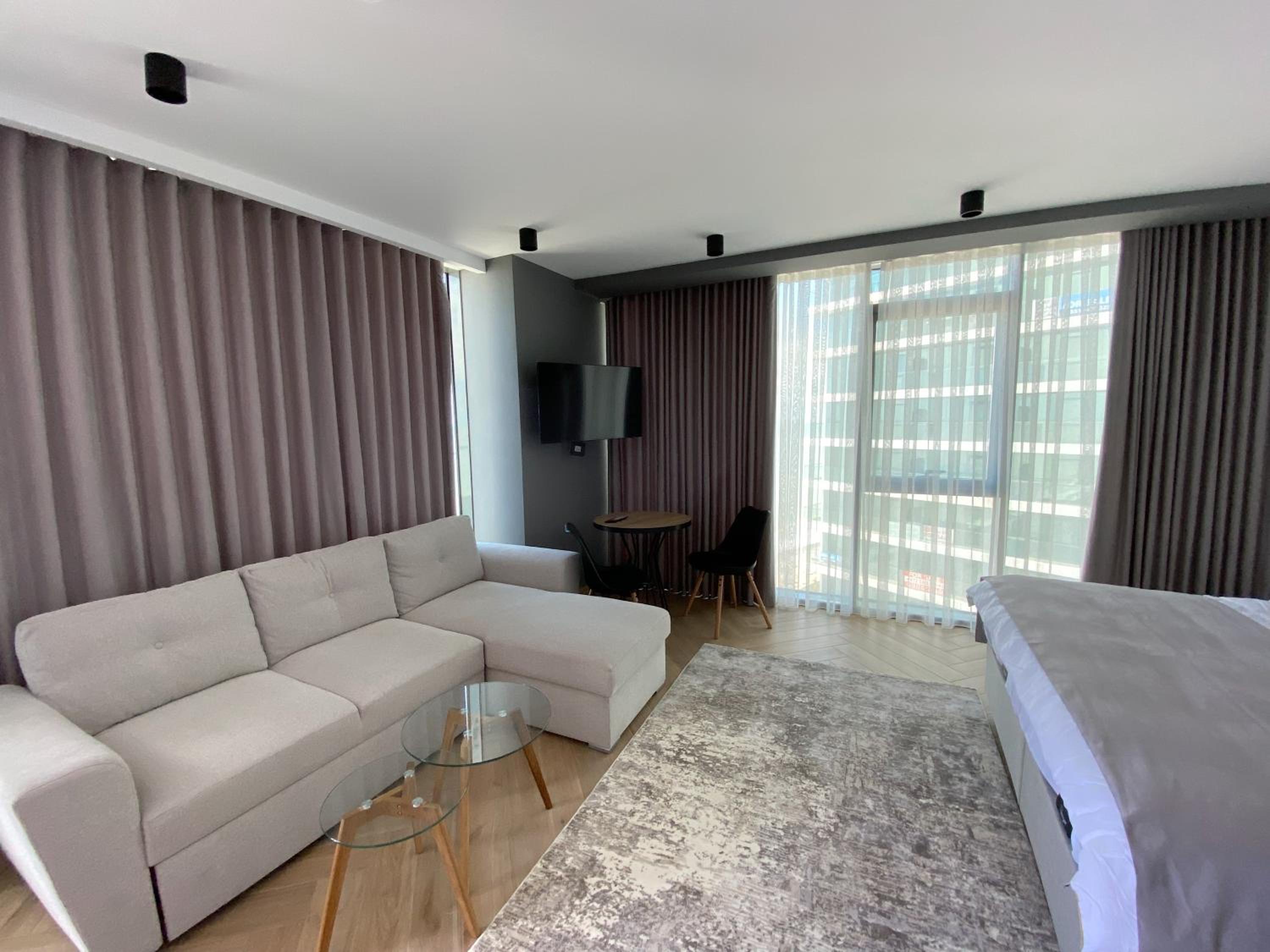 Luxurious Apartment with Panoramic Seaview