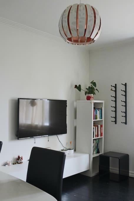 Jjj