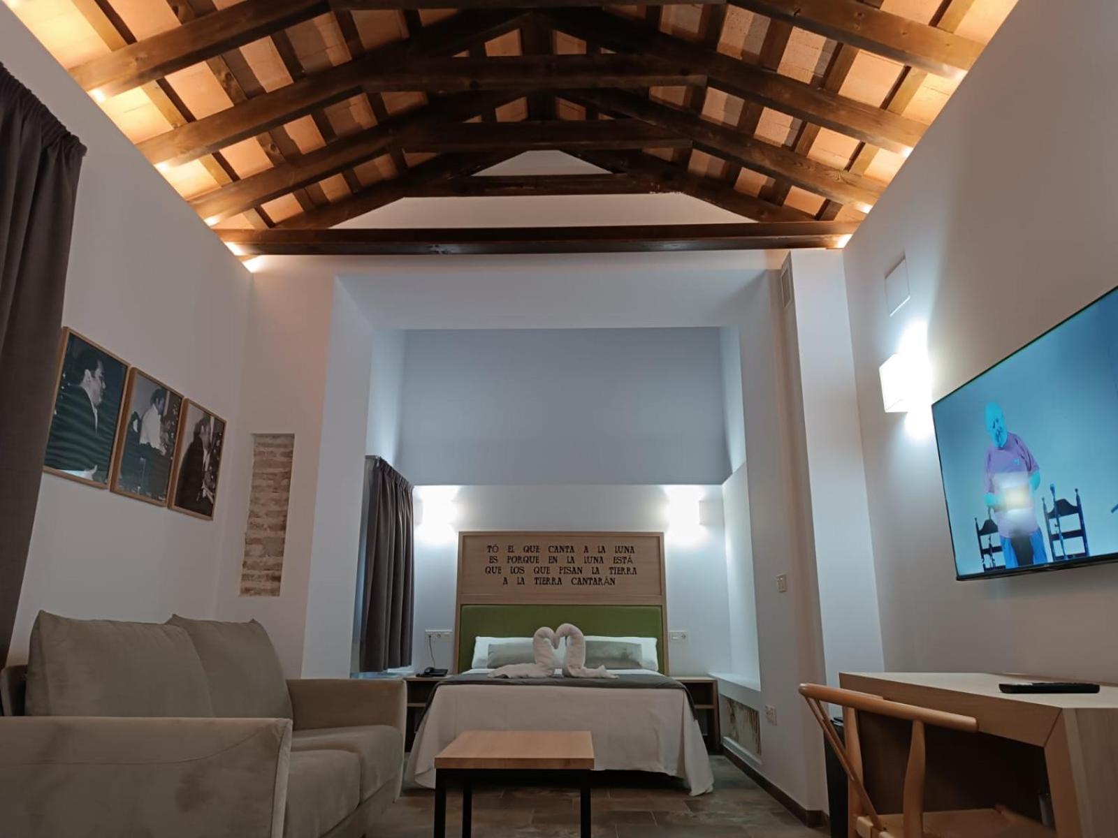 La Cilla, Hospedería Casa Molino