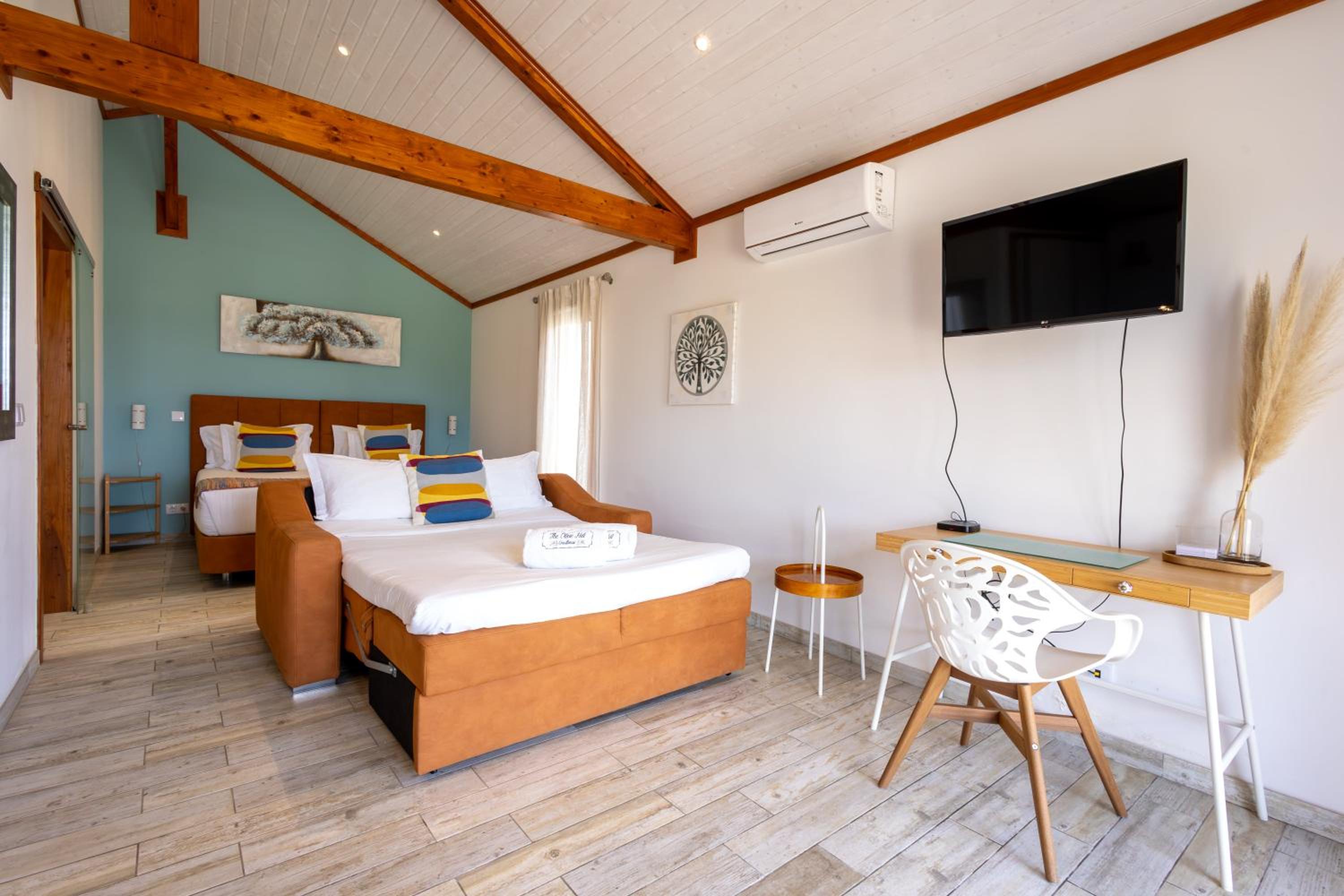 The Olive Hill Bungalows, photo 39