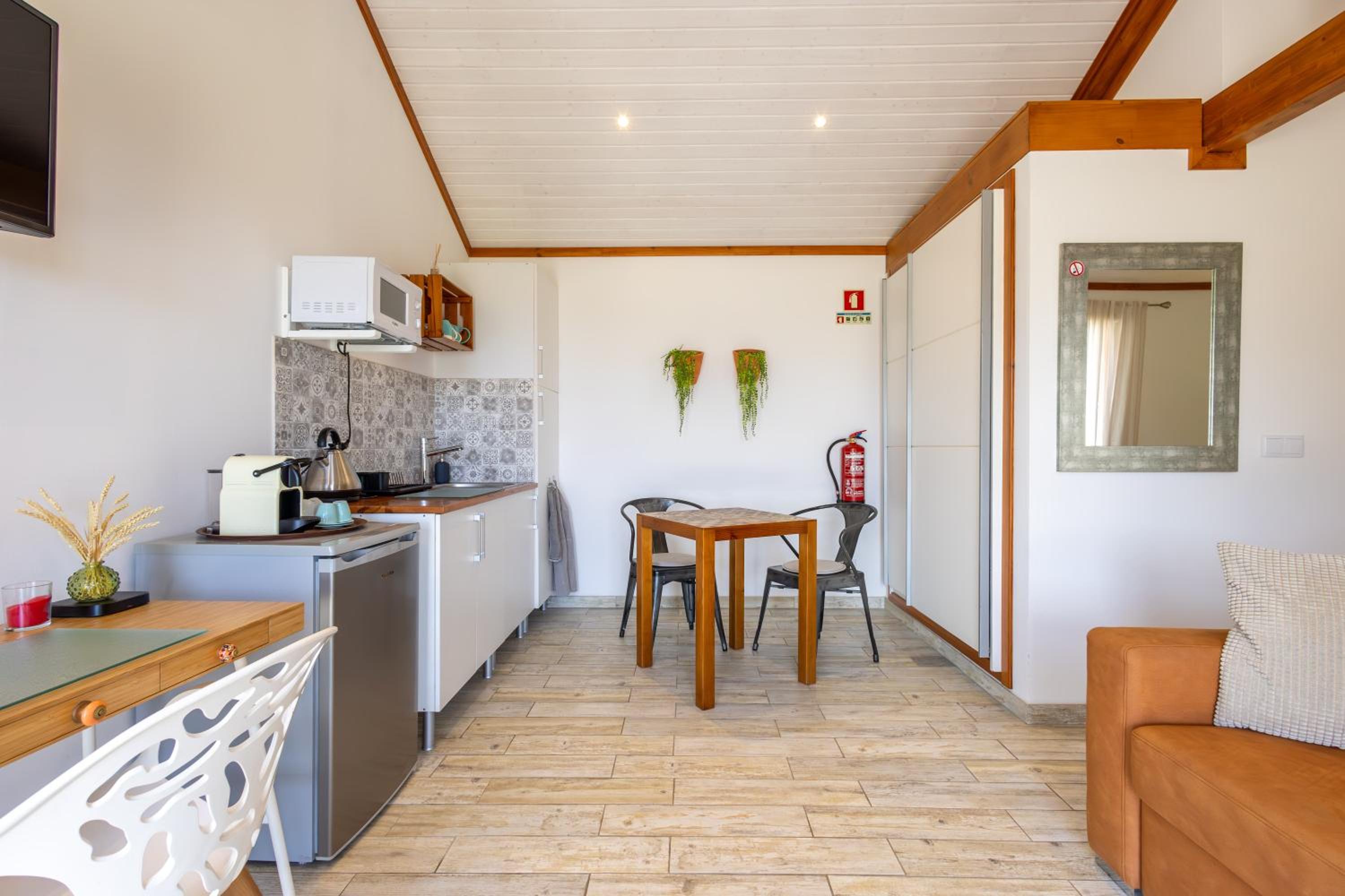 The Olive Hill Bungalows, photo 16