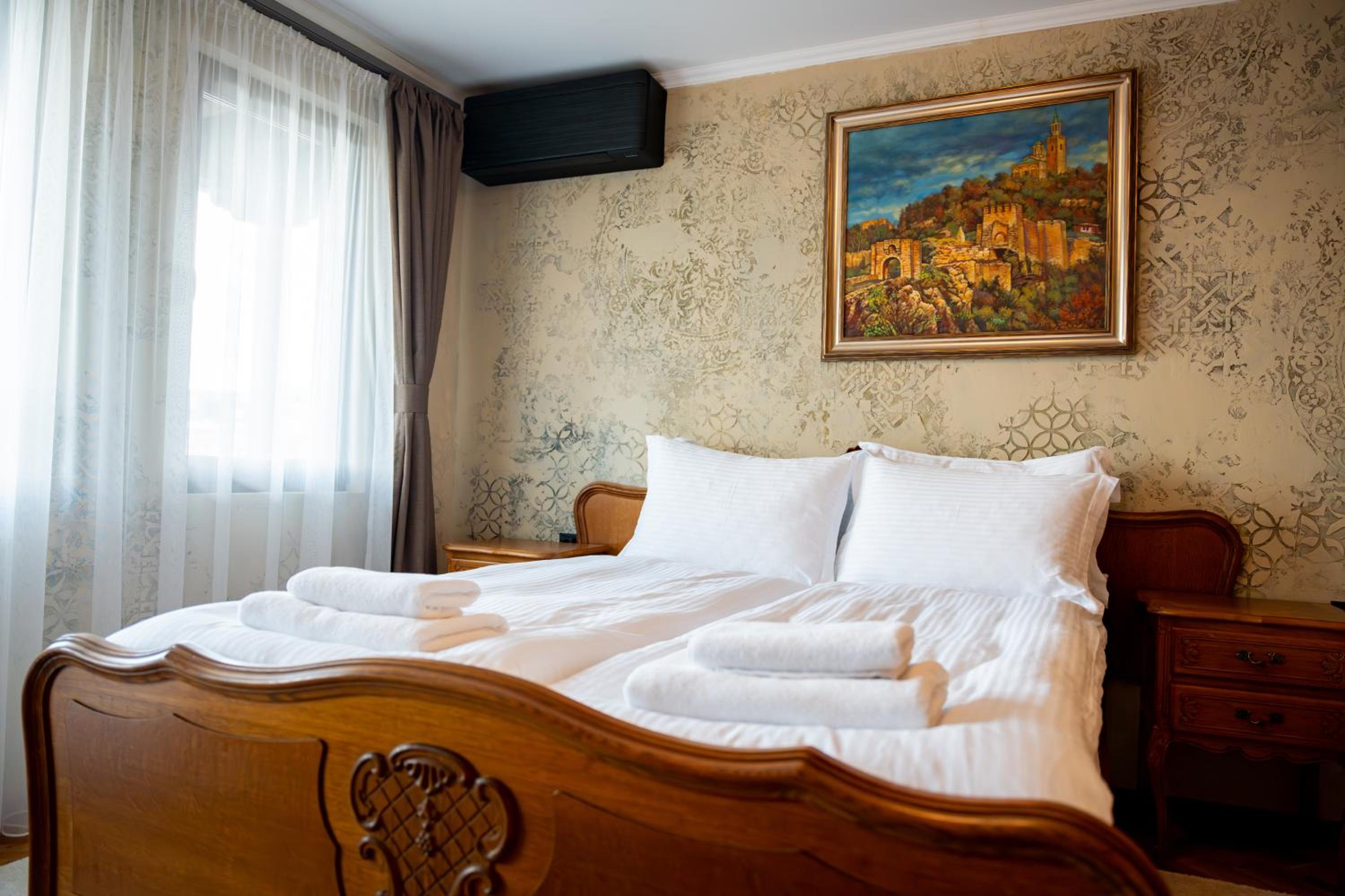 Iatrus Guest Apartment & Sauna
