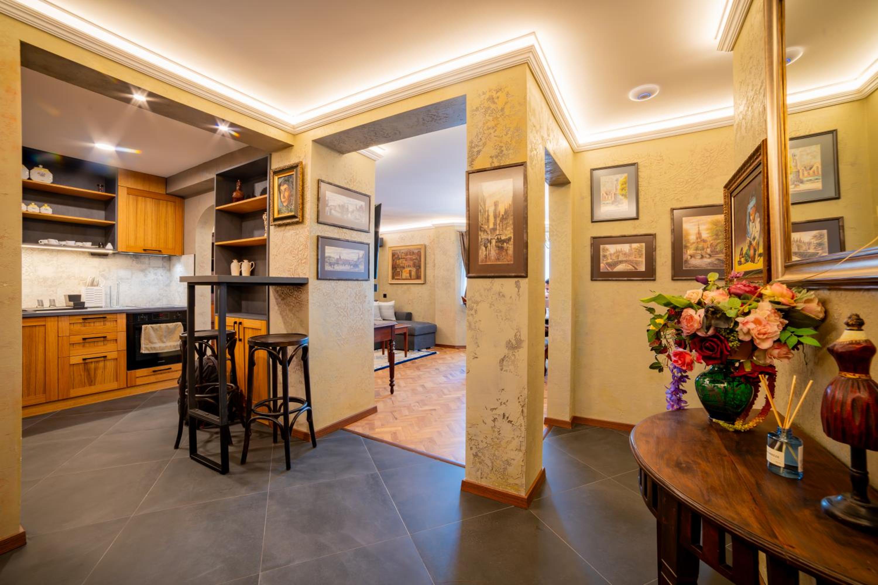 Iatrus Guest Apartment & Sauna