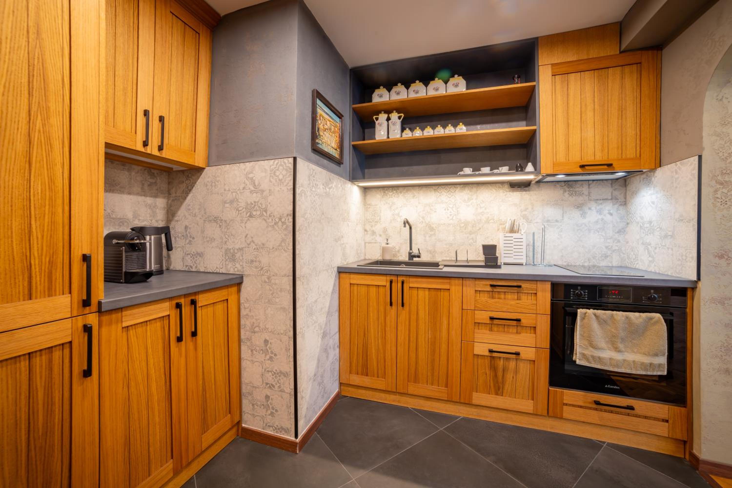 Iatrus Guest Apartment & Sauna