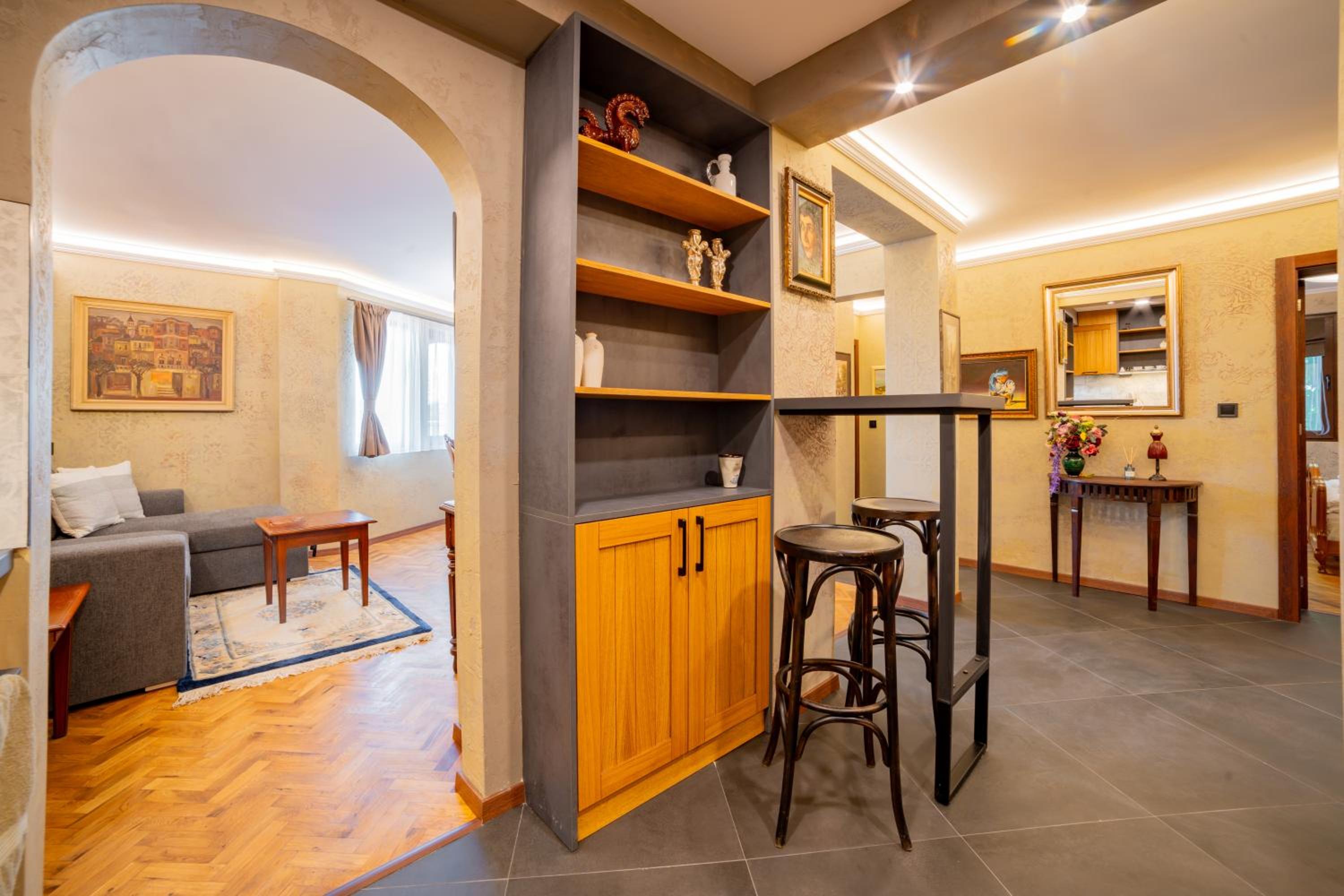 Iatrus Guest Apartment & Sauna