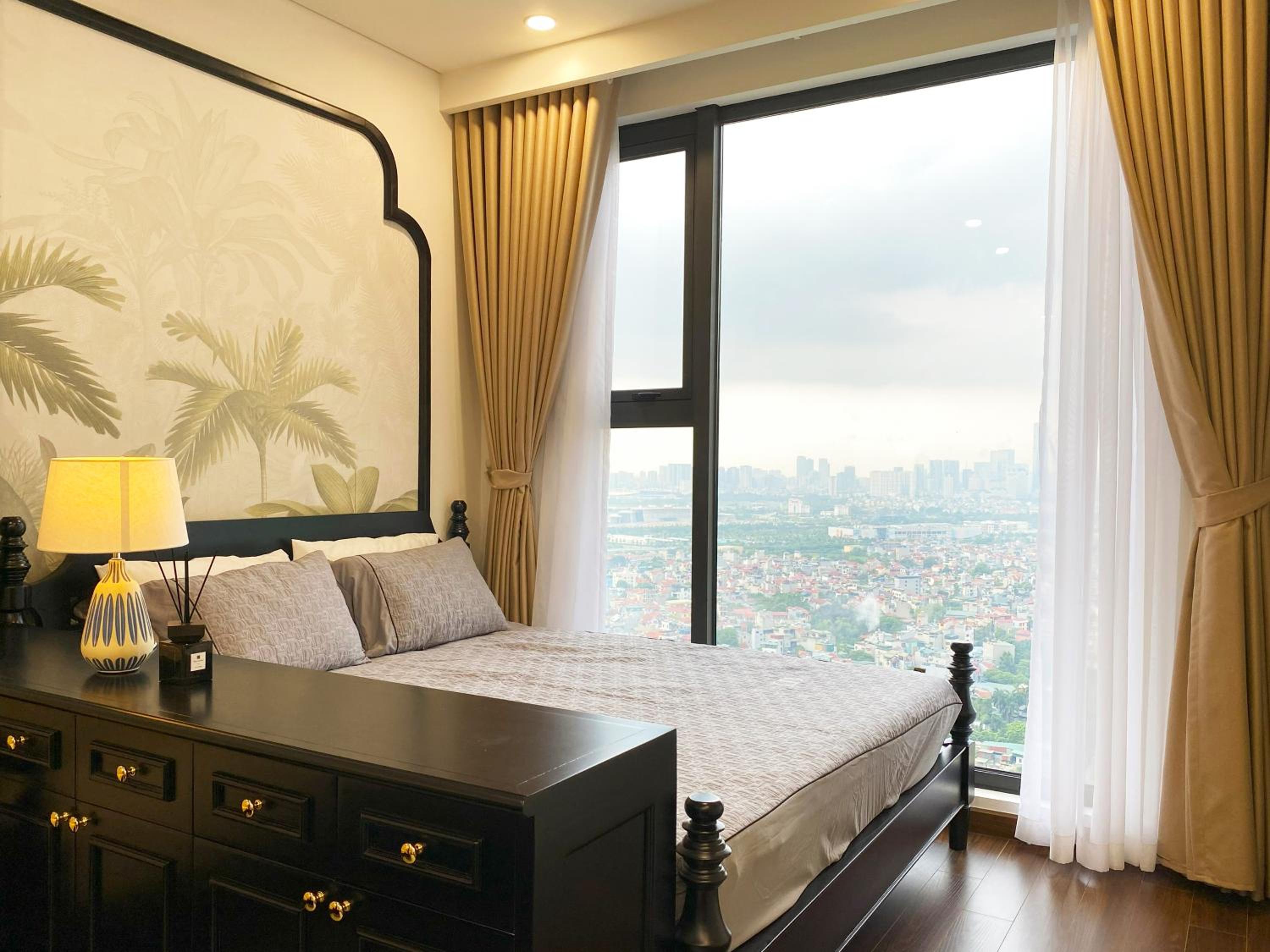 Masteri West Heights - A Chilled Art Studio Apartment in a Smart City!