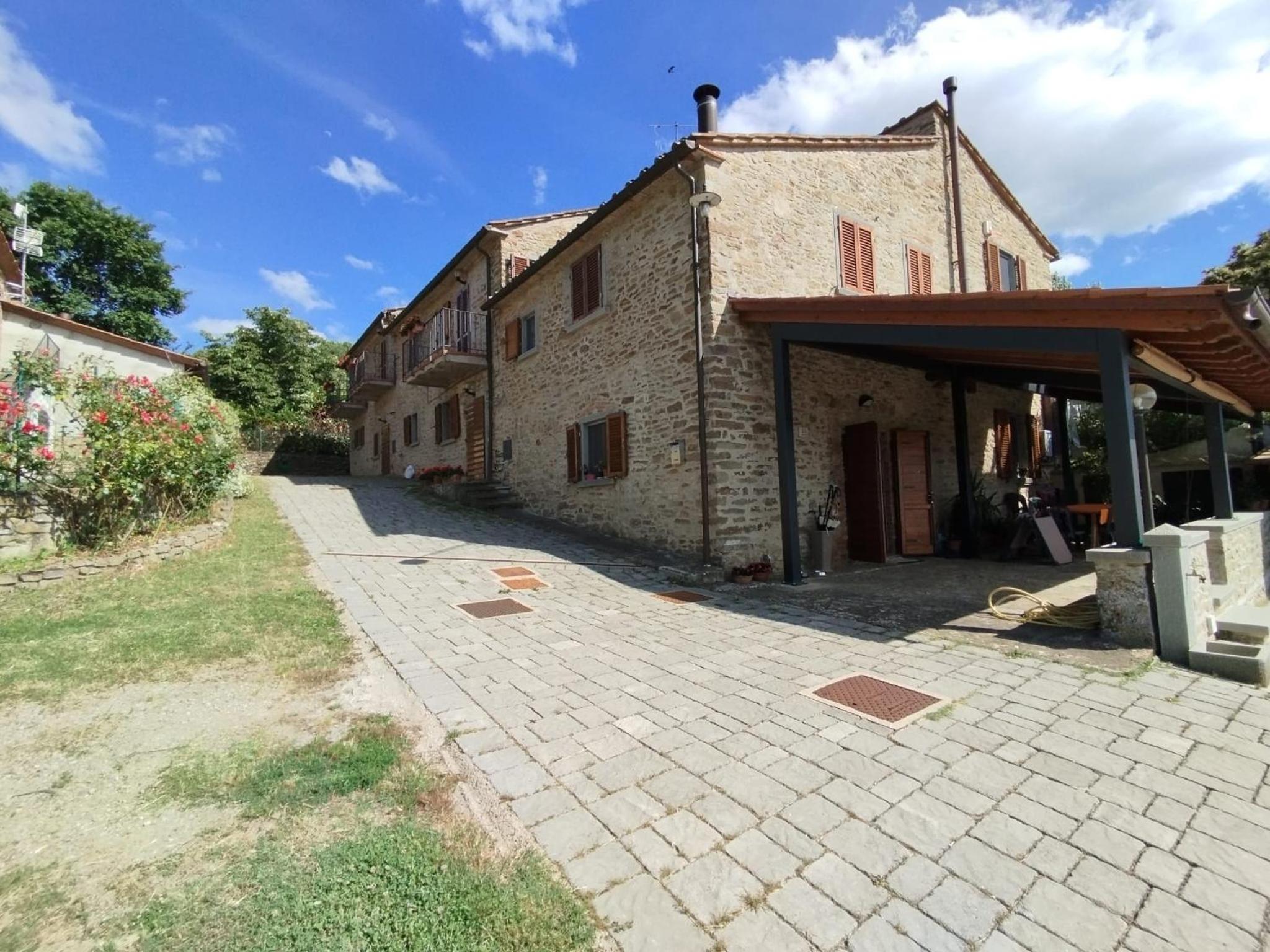 Appartamento da 2 a 5 camere Casa Podere San Firenze