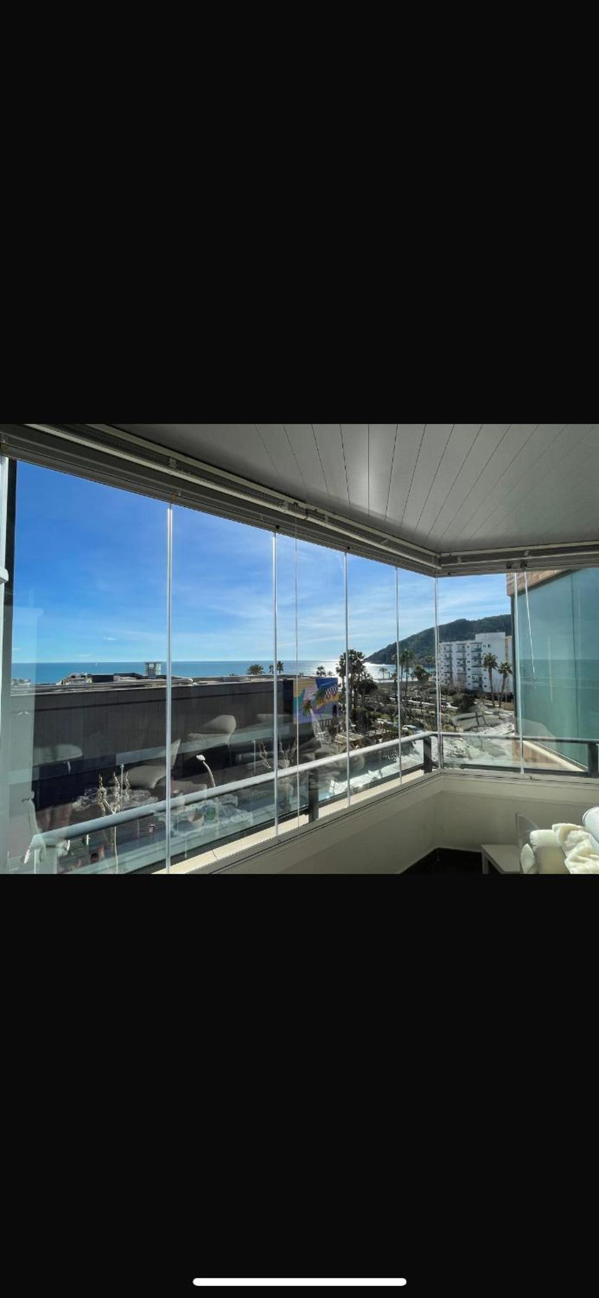 Lovely apartment with sea views