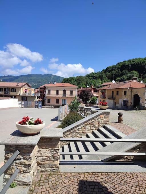 Salita al castello view 5
