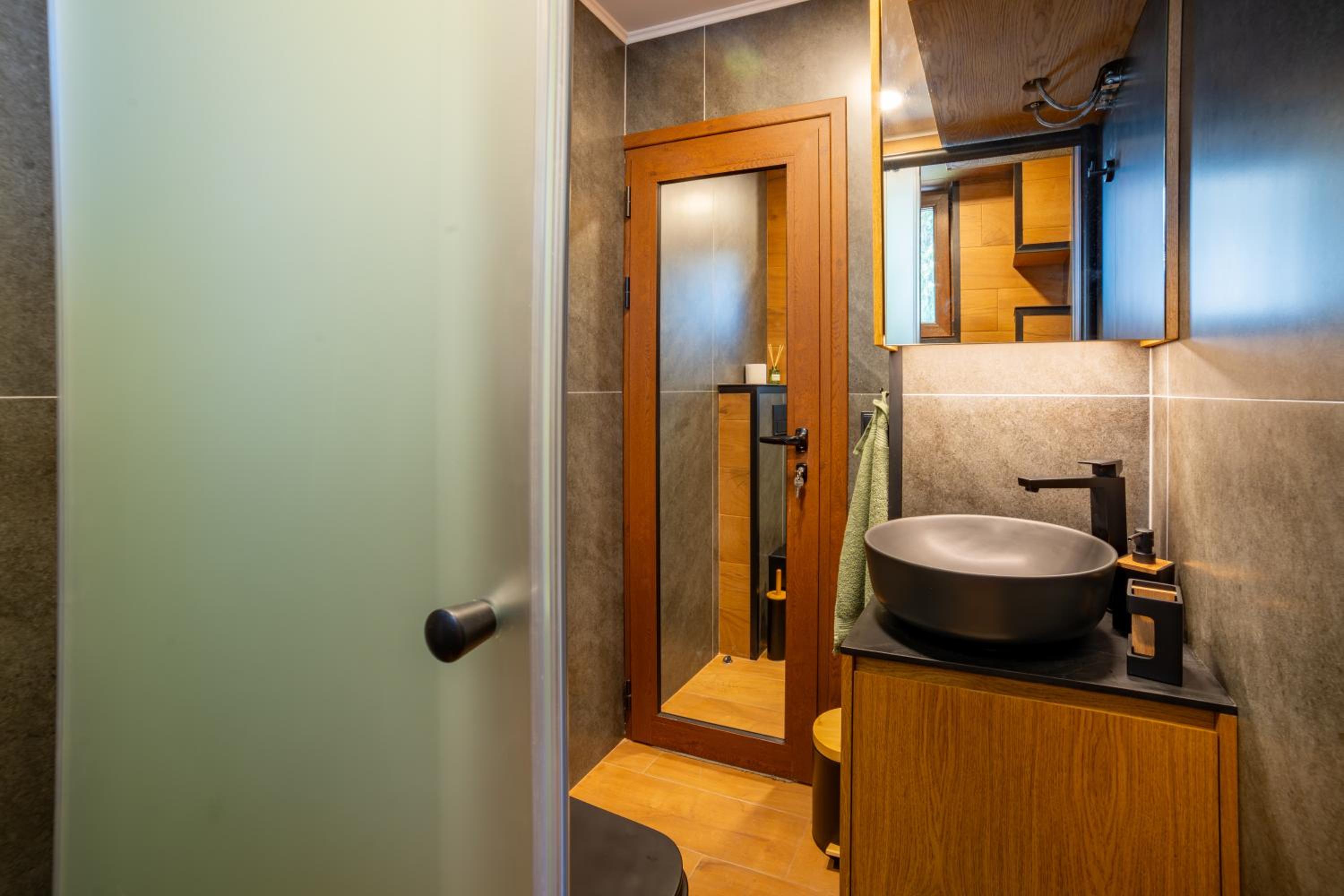 Iatrus Guest Apartment & Sauna