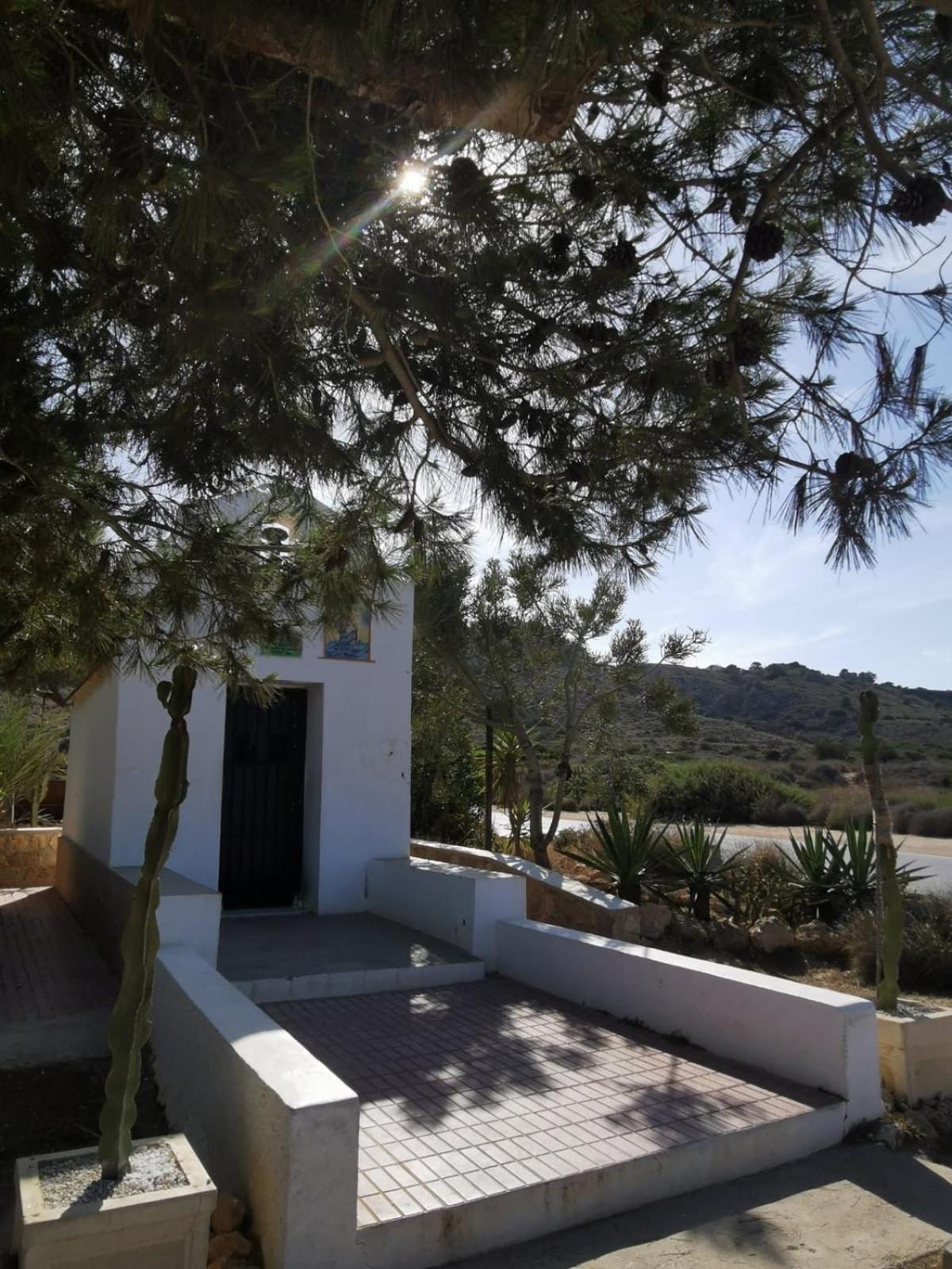 Photo 33