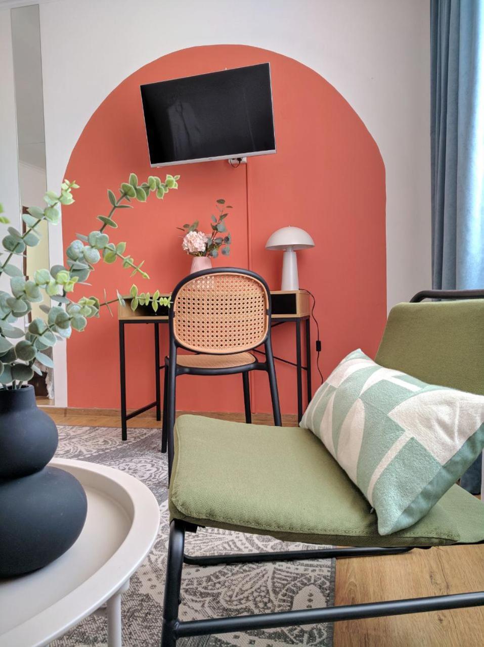 Best Apartment in the Center, photo 21