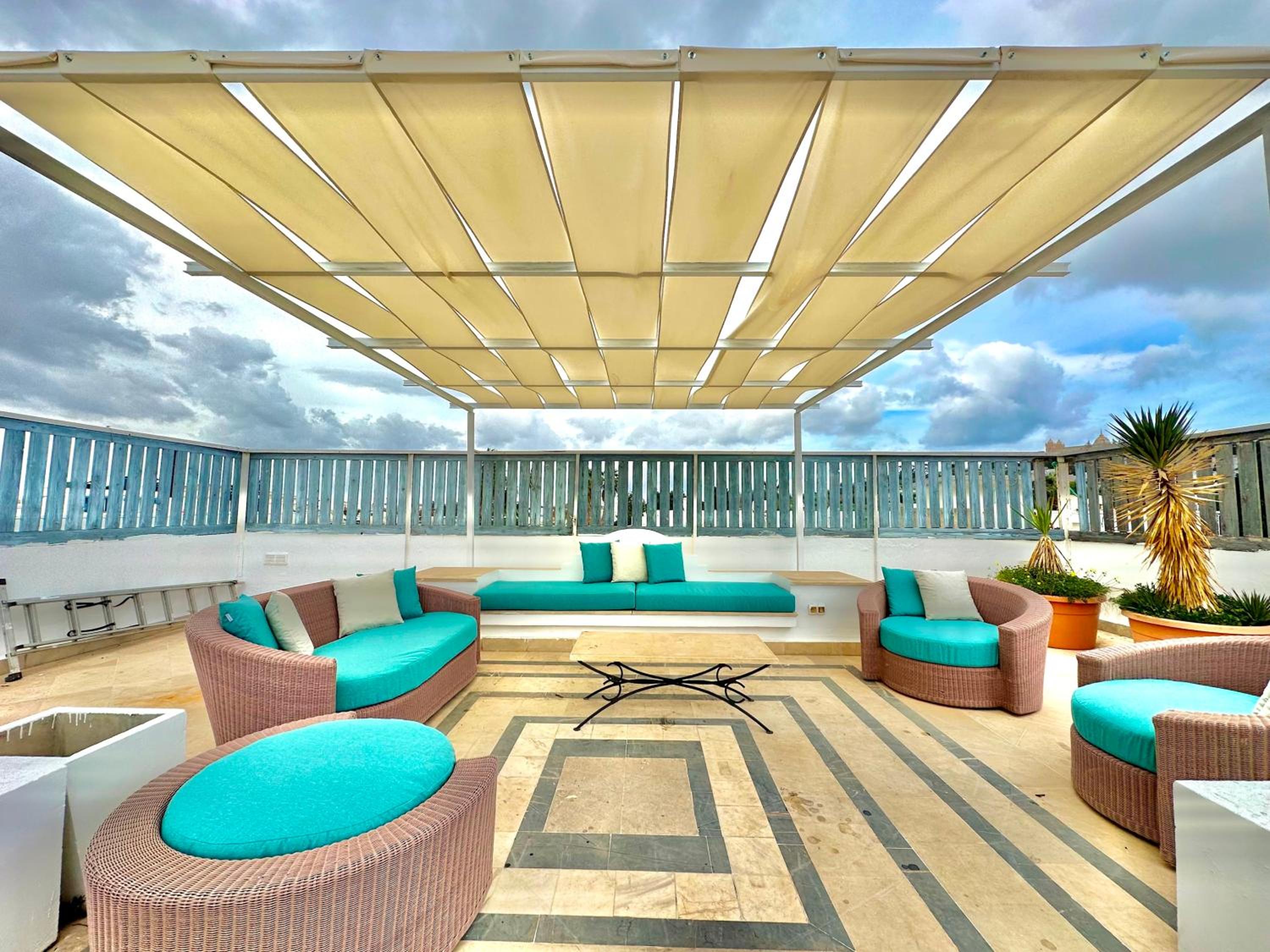 Carthage spacious and cosy with amazing terrace view 2