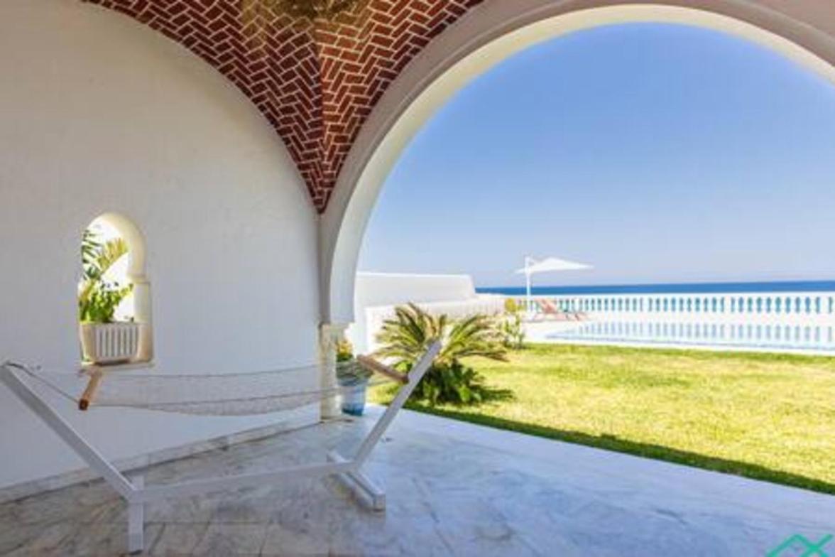 Dar Barsha: Beach front white sand and happiness, photo 41