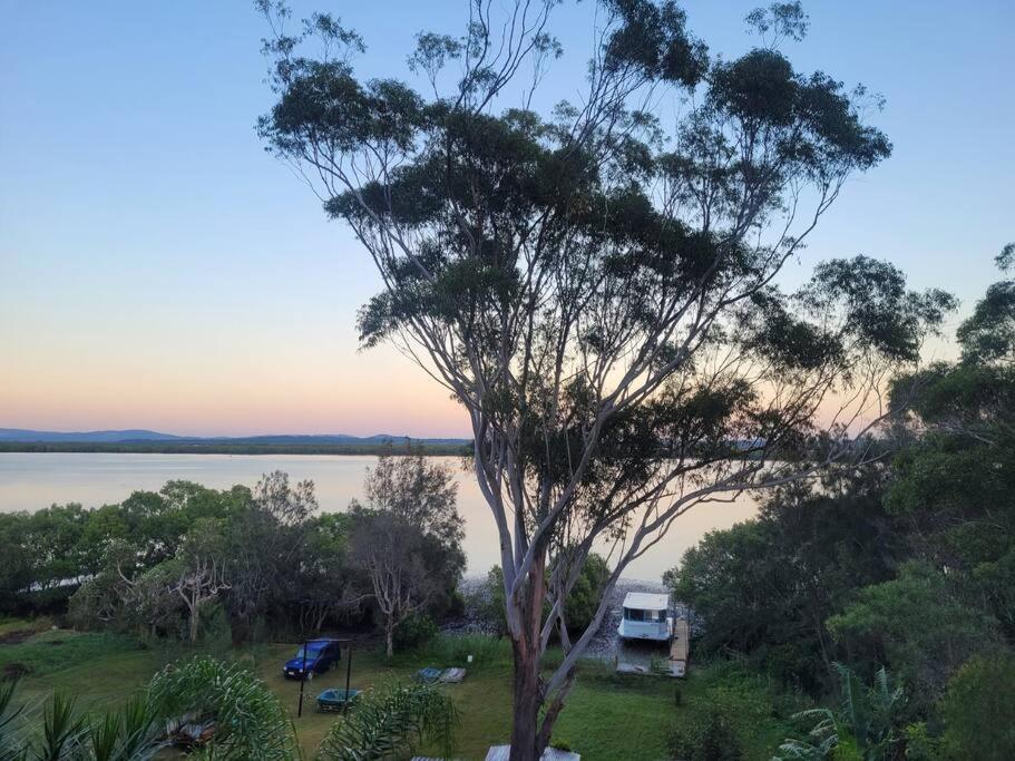 Camp in Style - Waterfront Guesthouse