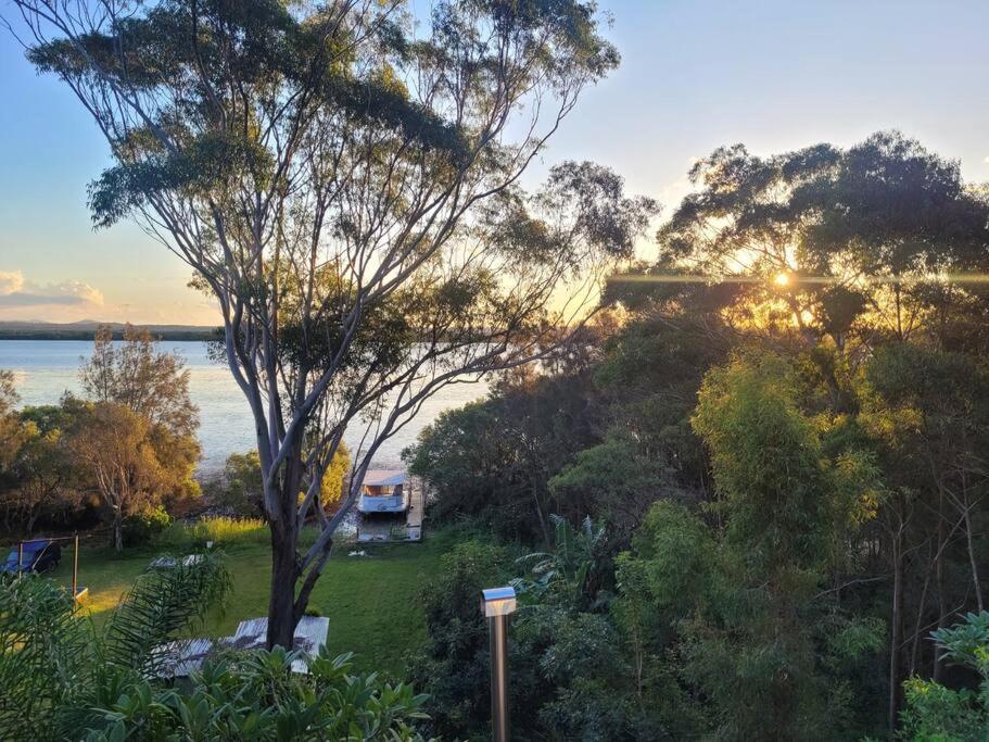 Camp in Style - Waterfront Guesthouse