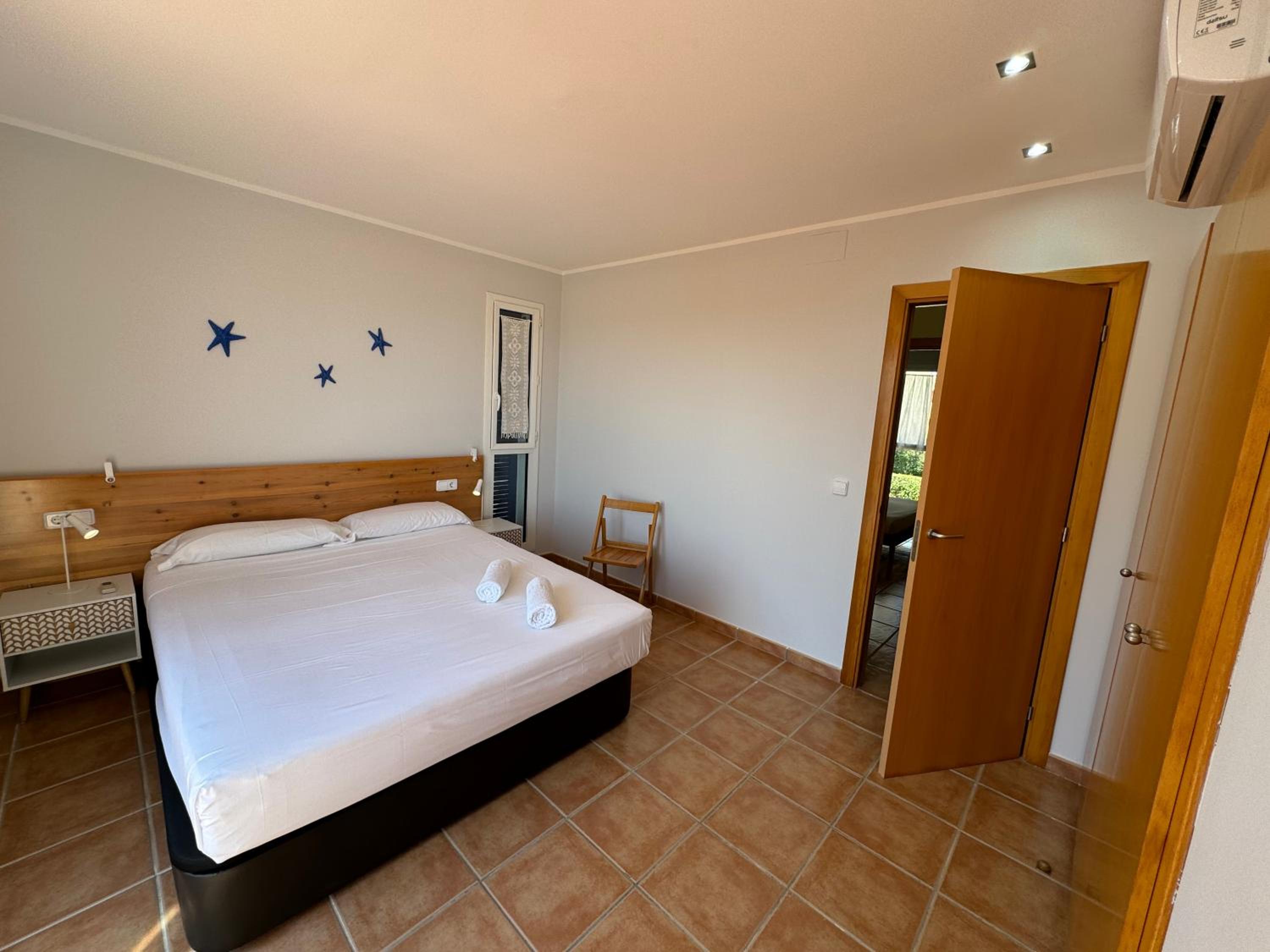 Les Dunes 17 - Mas Pinell view 3