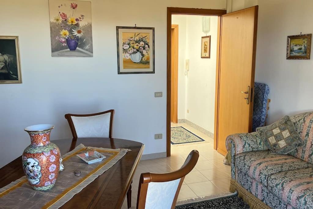 Grande Casa vacanze borgo Salemi photo 4
