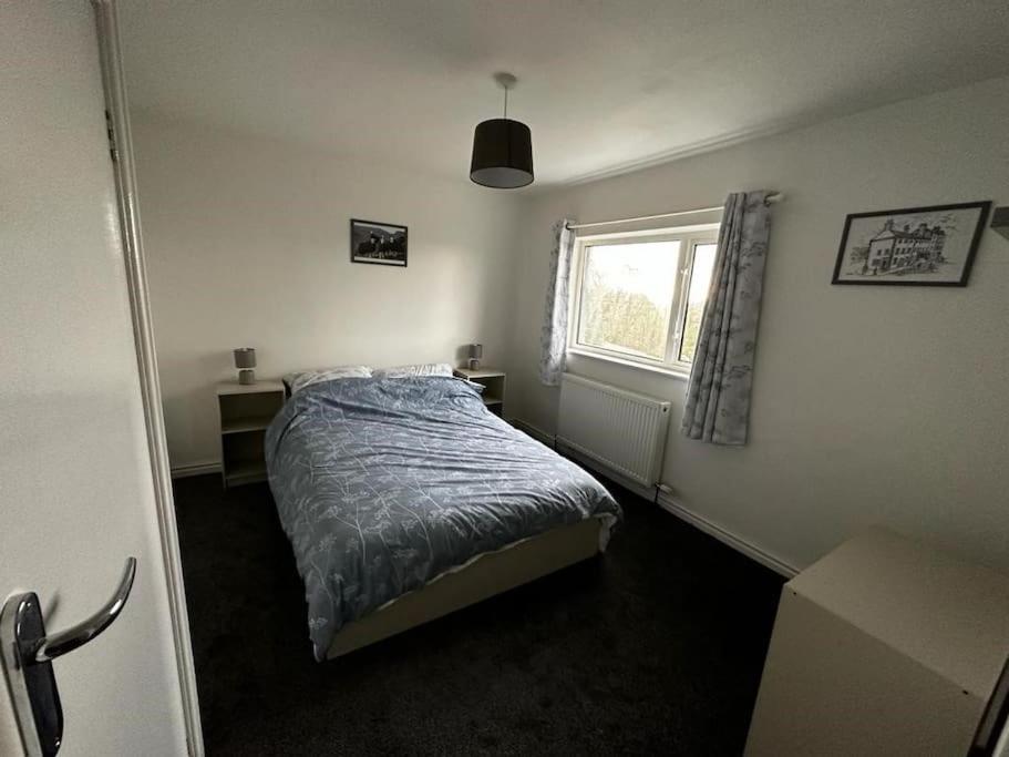 Large 3 bed property view 3