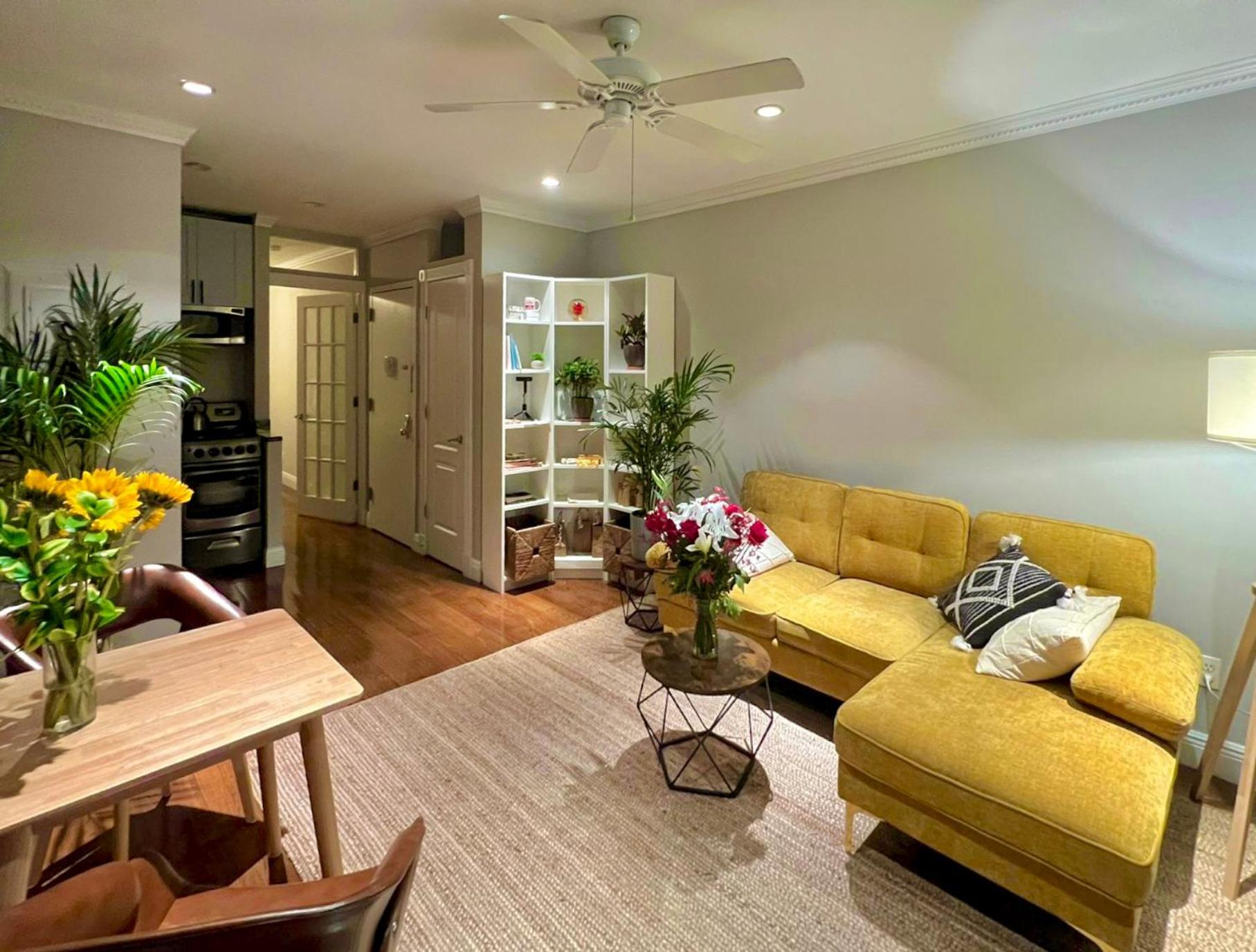 Luxury 1BD Unit in Midtown West