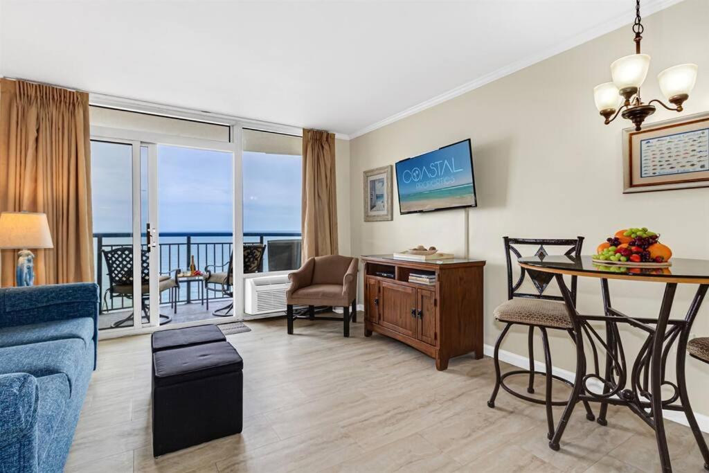 Ready Set and Relax, Oceanfront Suite w Jetted tub! B 1134 view 2