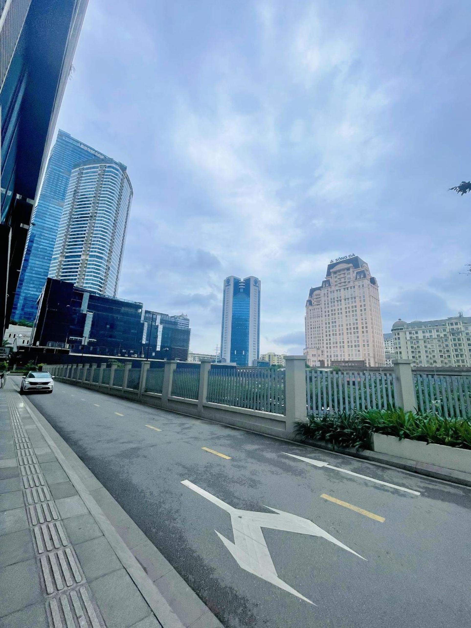 Hanoi - Vinhomes Skylake - Luxury Services Apartments - GalaxyHouse