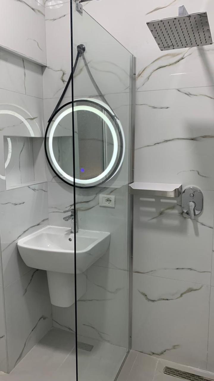 Room sweet Room, Plazh , Durres