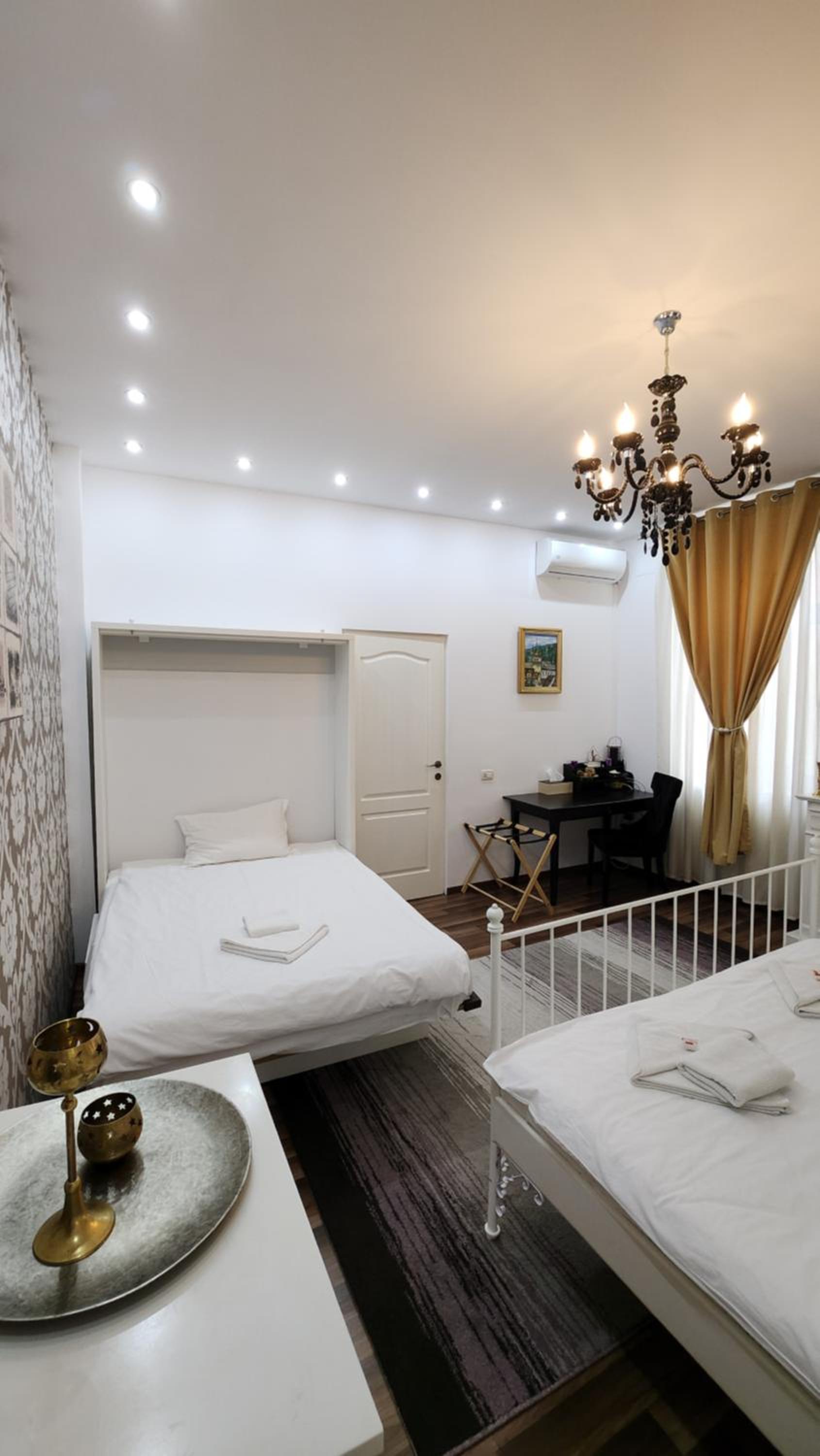 Piazza Grande Apartment