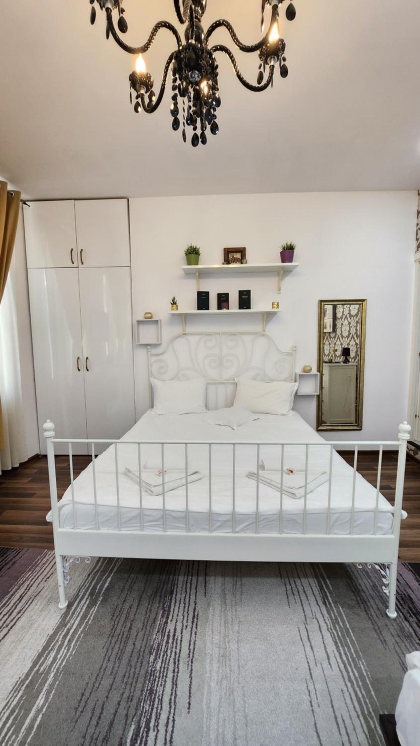 Piazza Grande Apartment