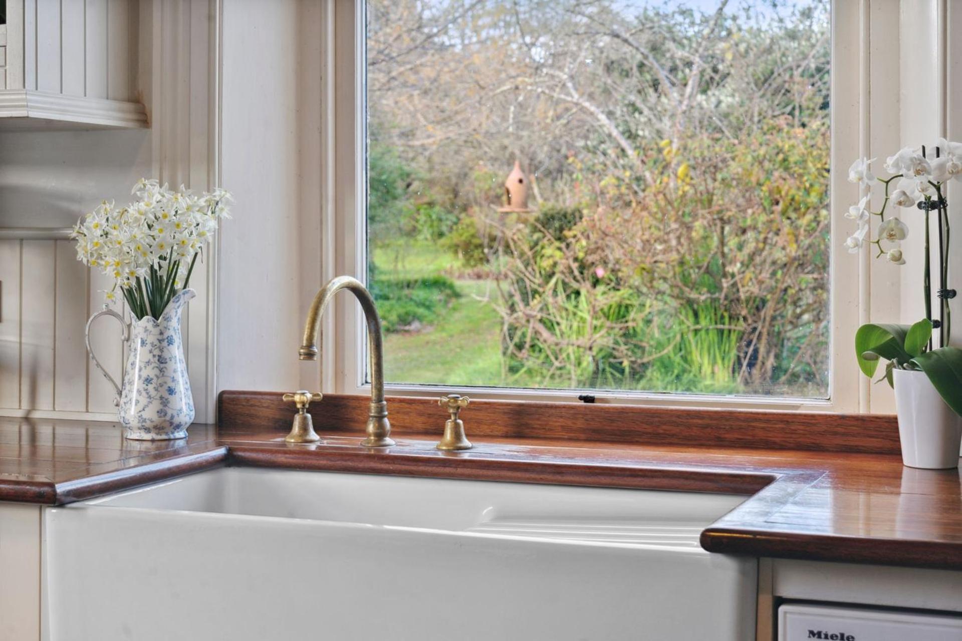 Charming Historic Rural Escape Near the Blue Mtns