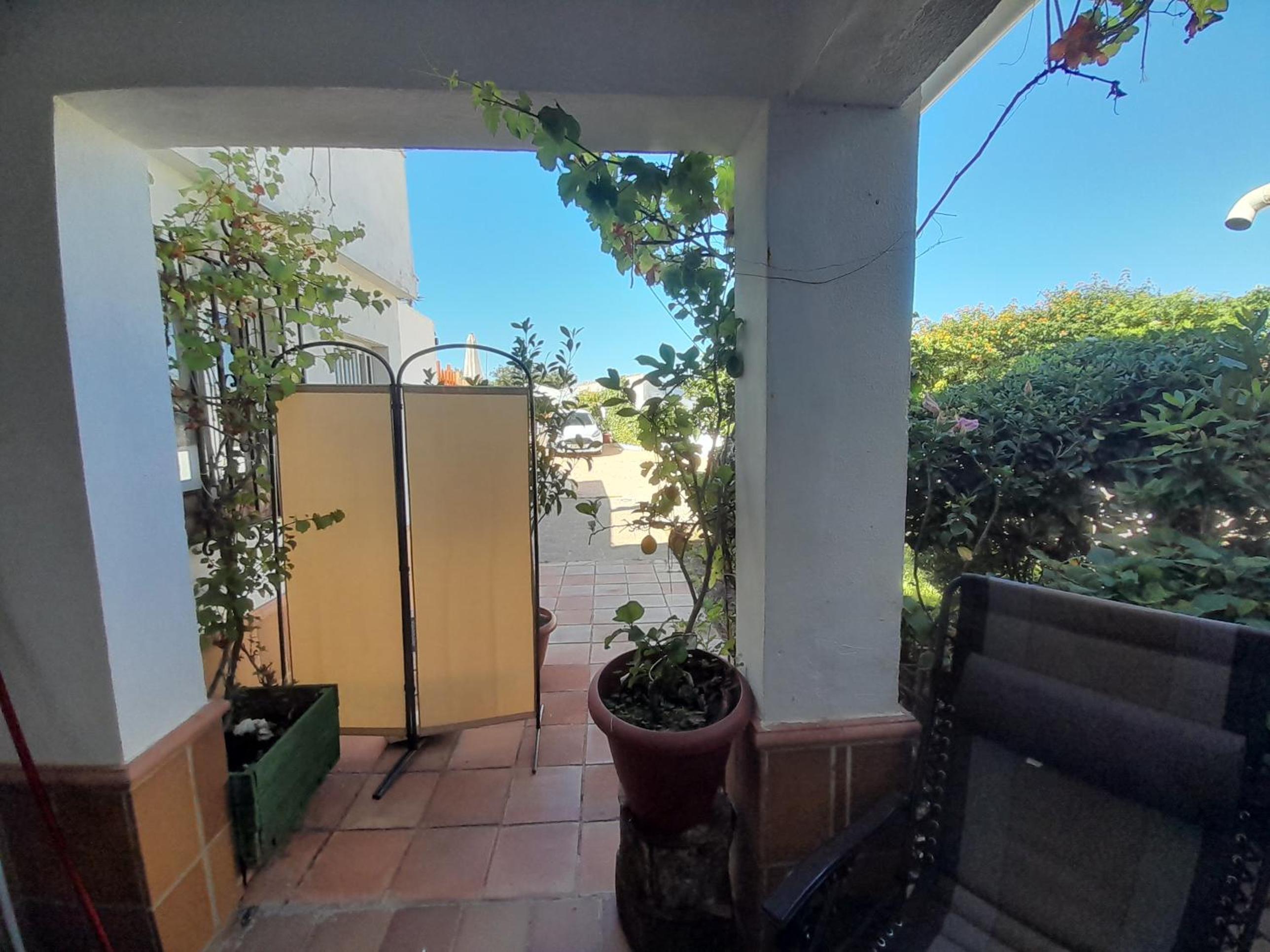Apartamento cerca del mar view 2