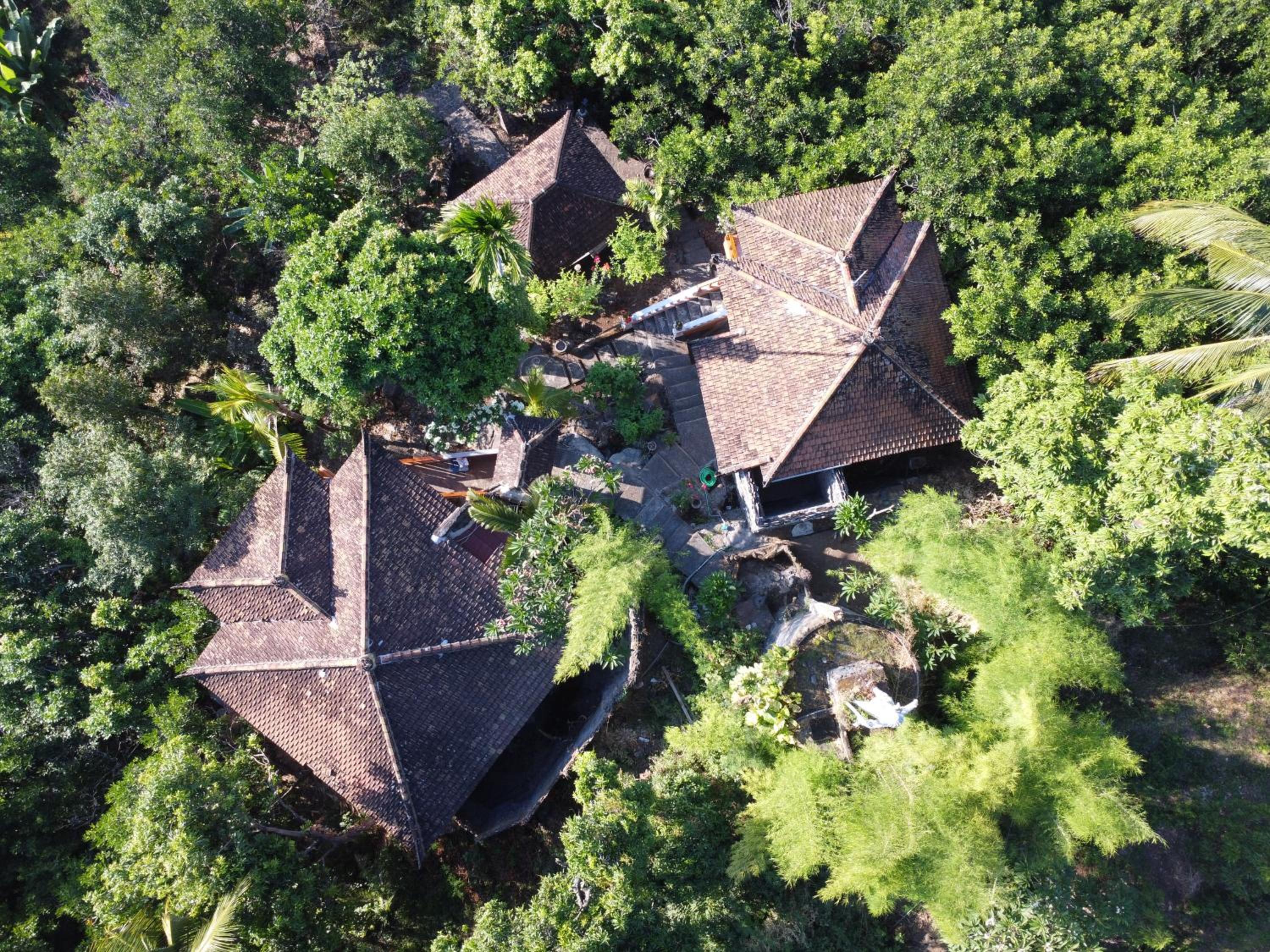 Kailash Lodge