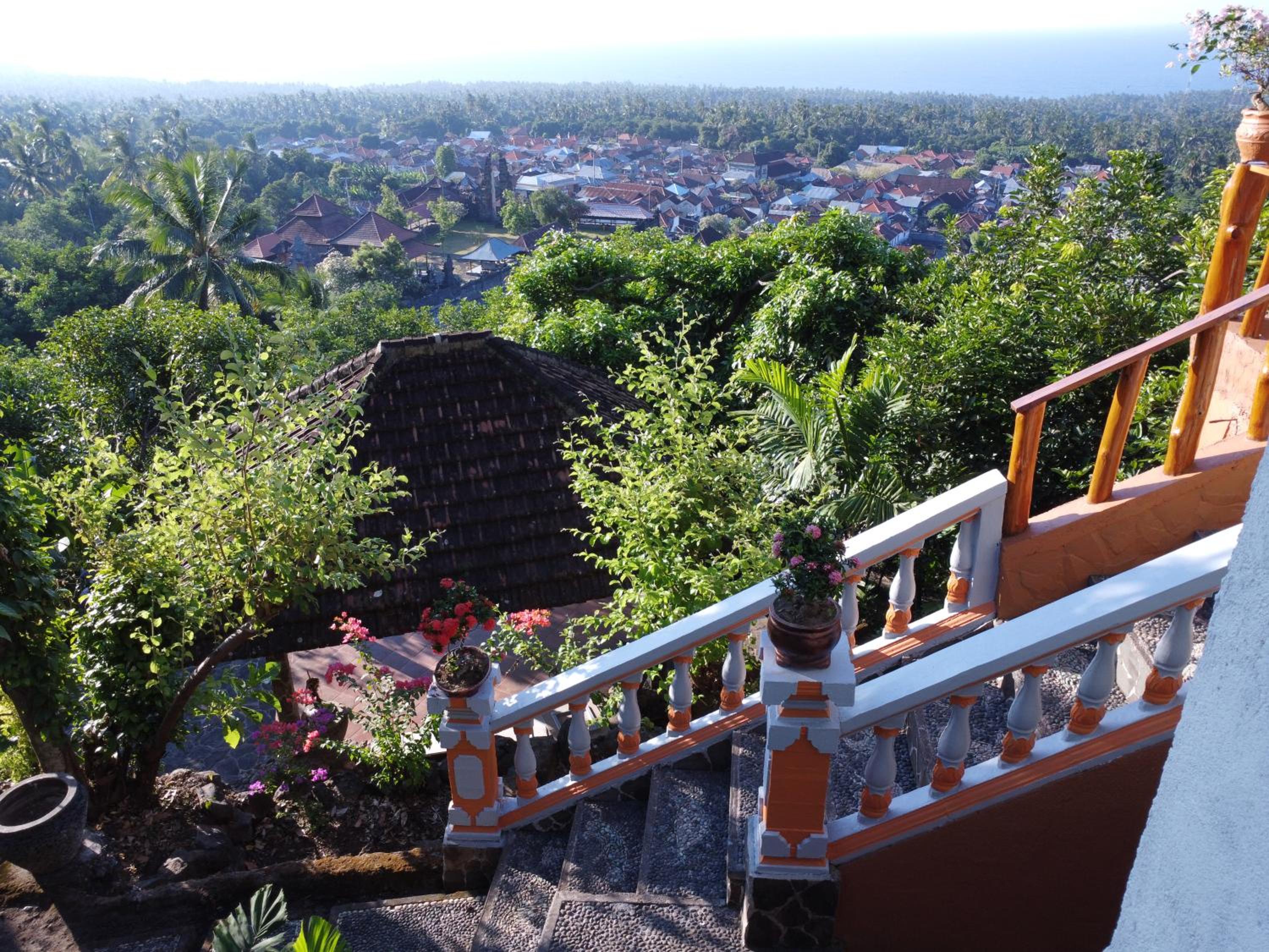 Kailash Lodge