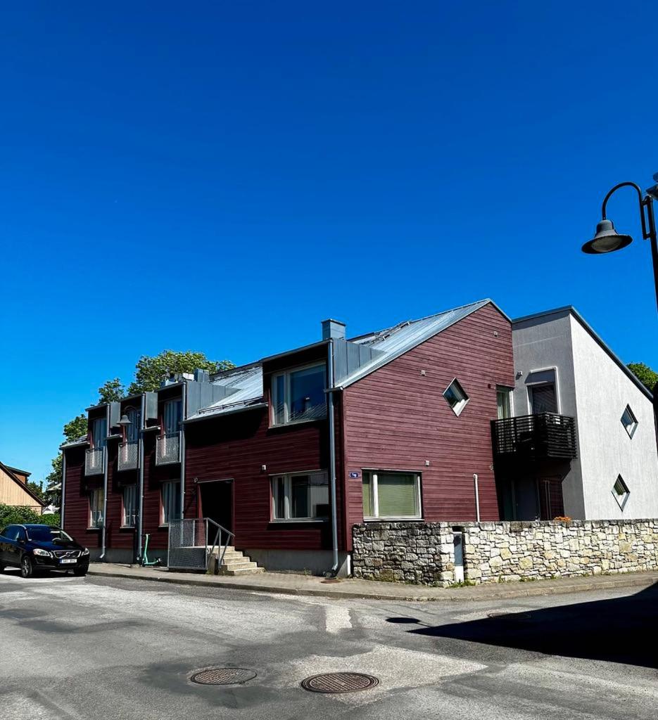 Hotel Tolli Apartment - Image 1