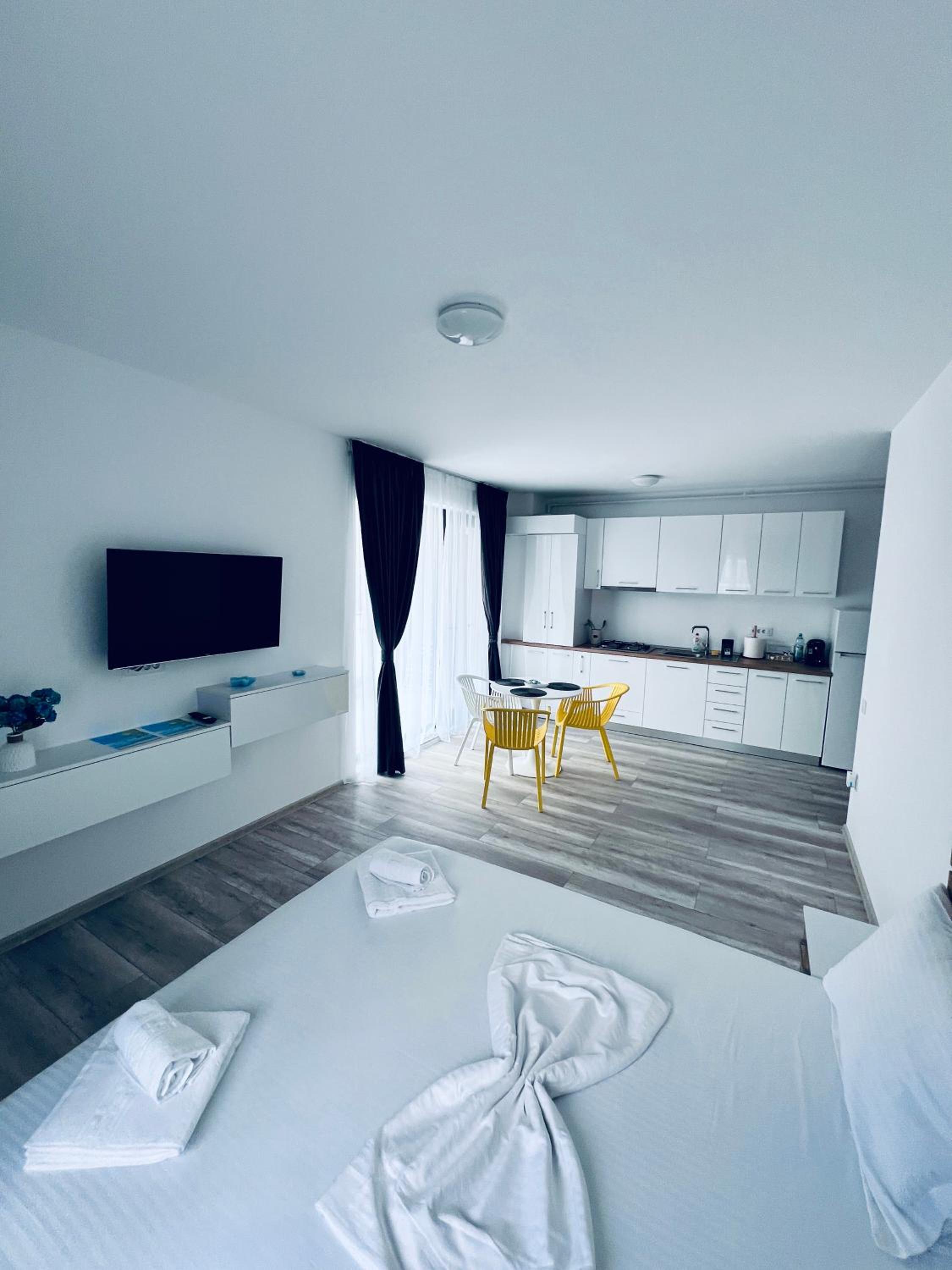 Sea Panorama Apartments & Free Parking view 4